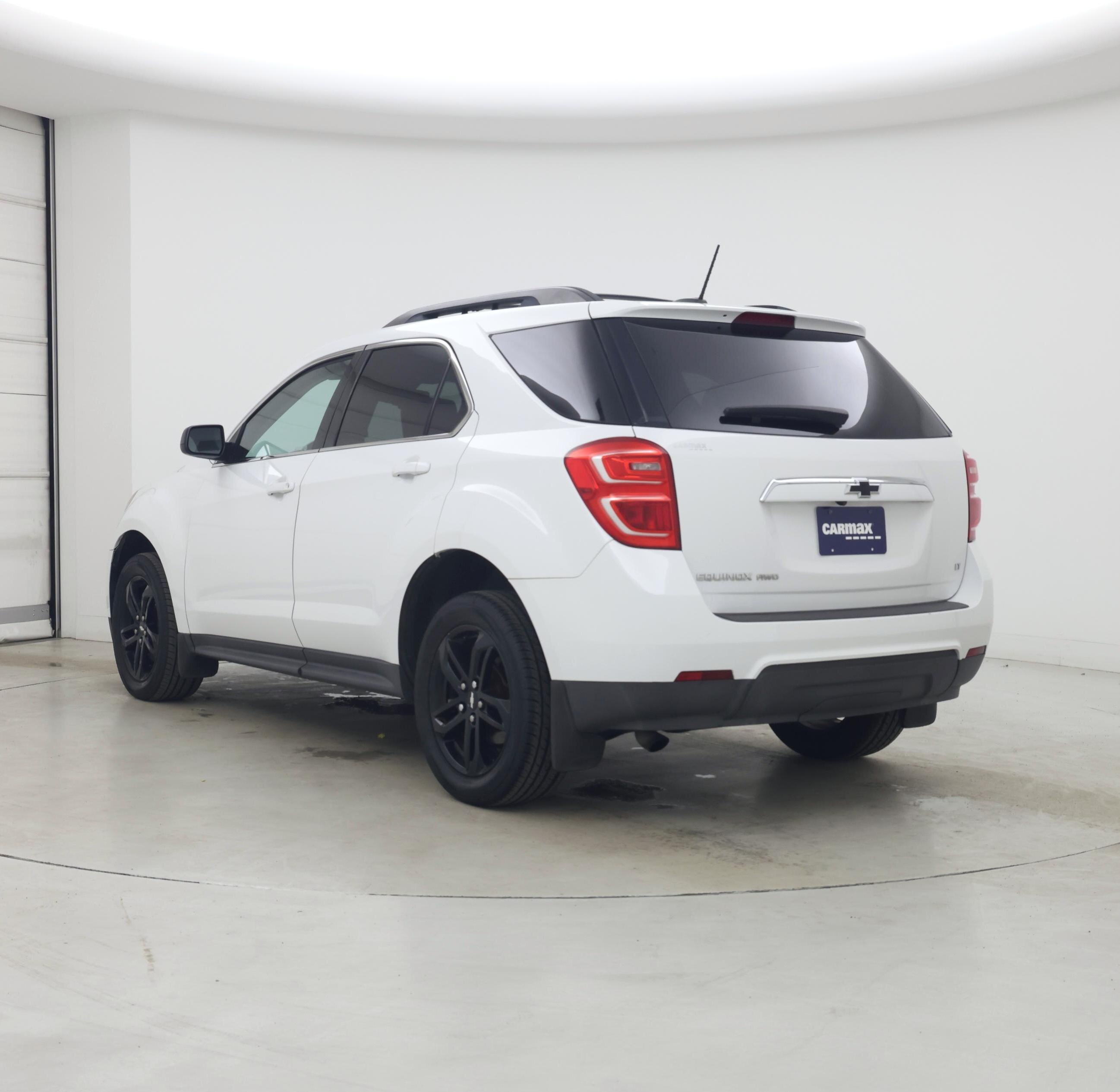 Thumbnail: 2017 Chevrolet Equinox - 2