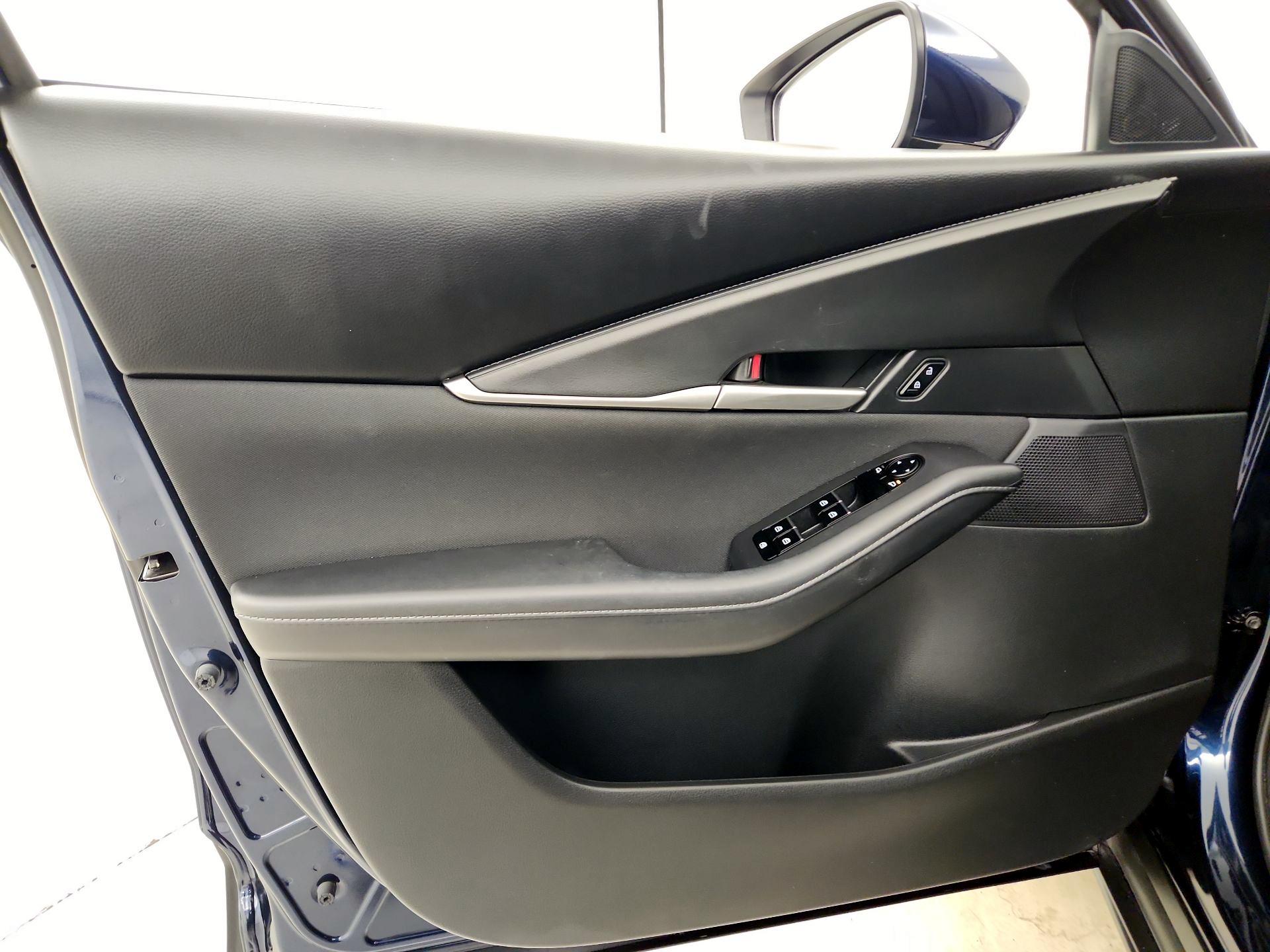 Thumbnail: 2023 Mazda CX-30 - 12