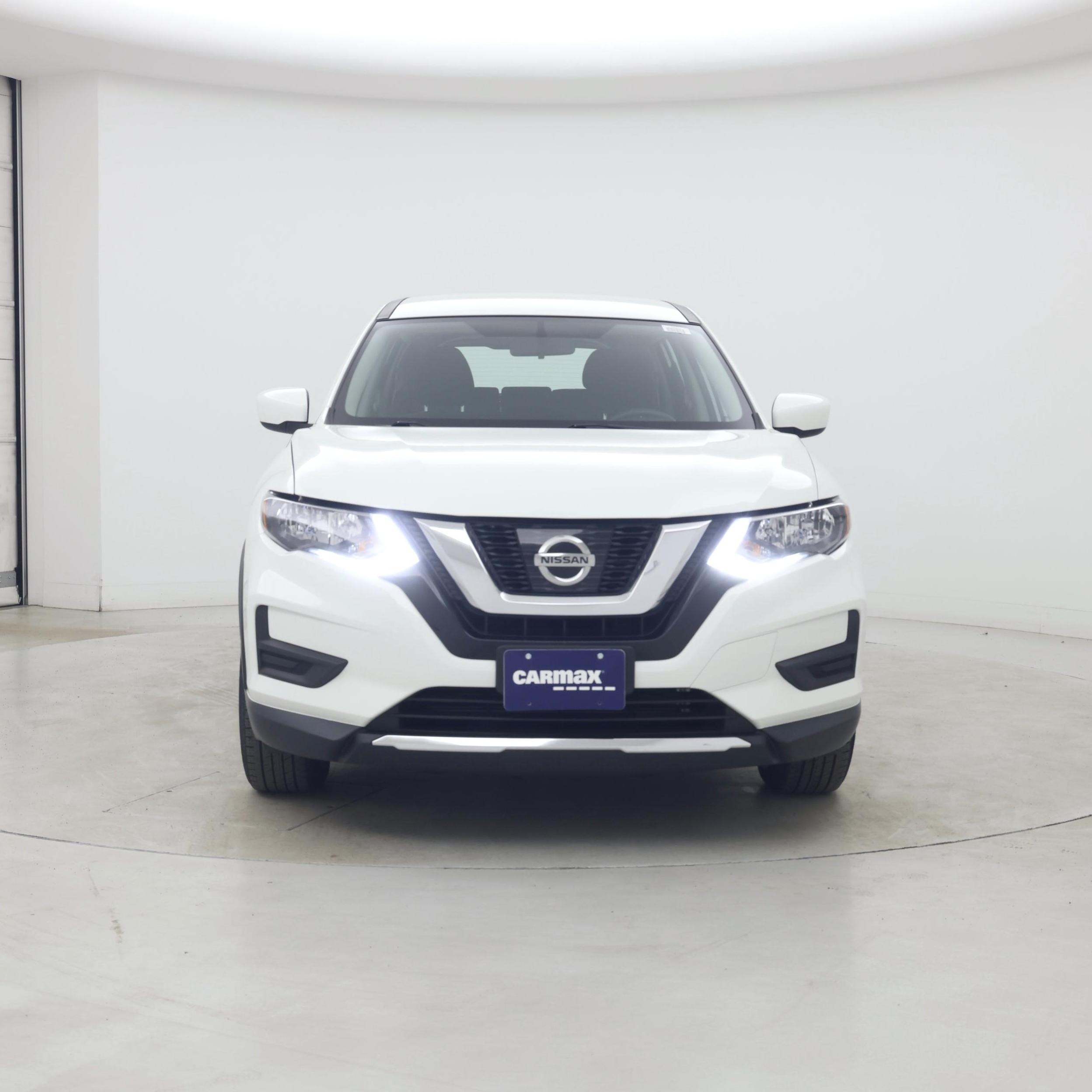 Thumbnail: 2017 Nissan Rogue - 5