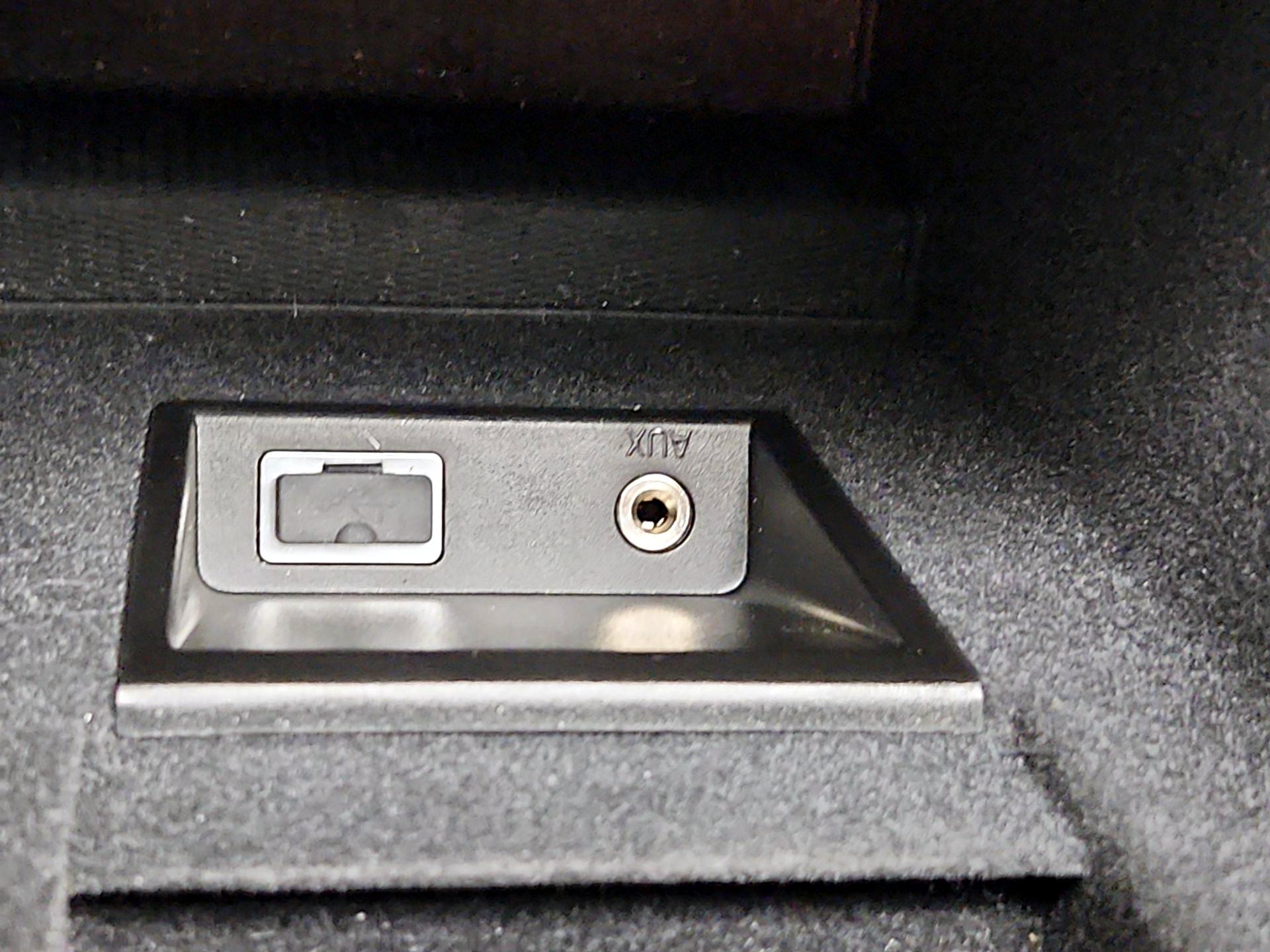 Thumbnail: 2016 Volvo XC60 - 19