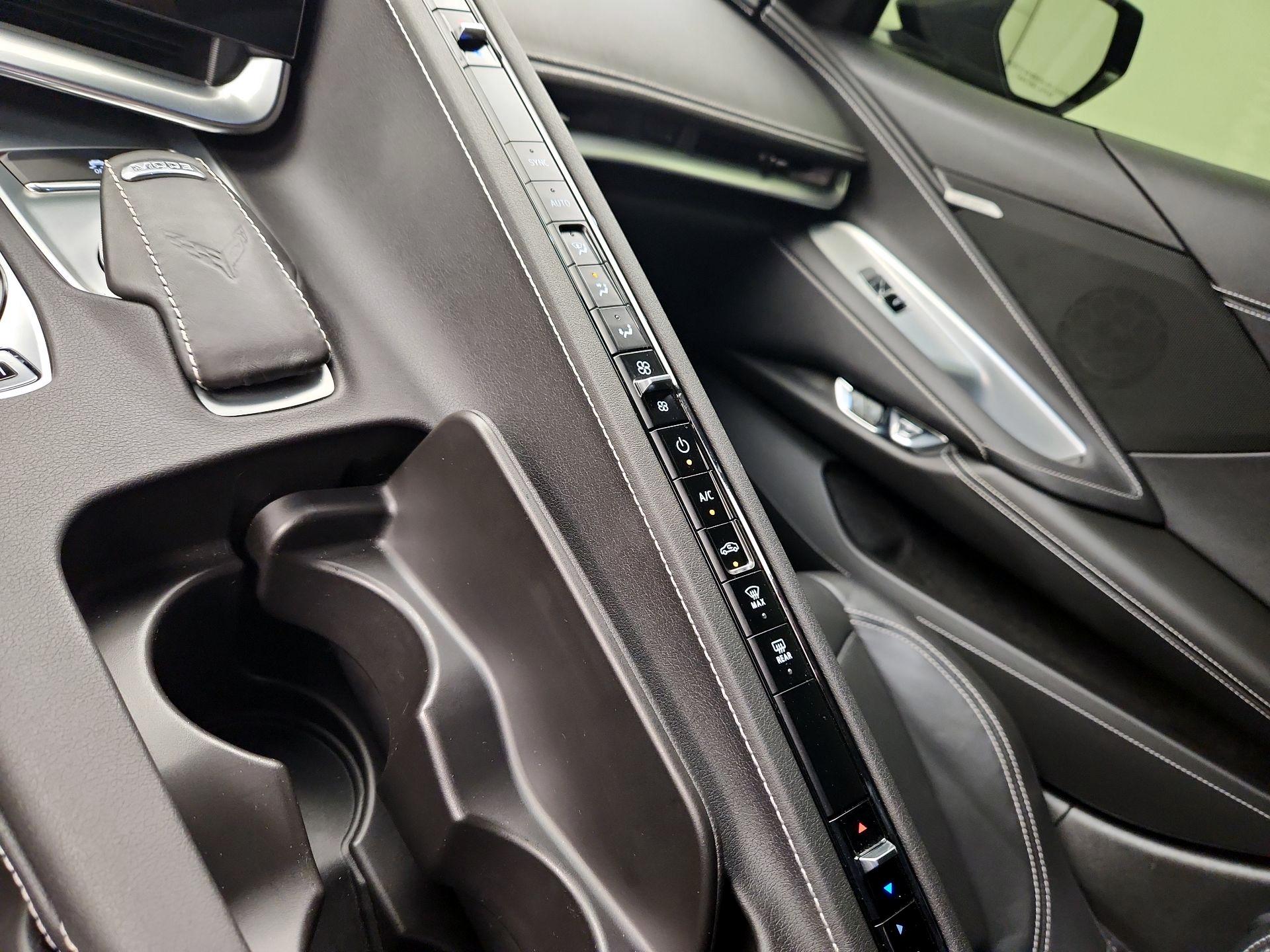 Thumbnail: 2022 Chevrolet Corvette - 17