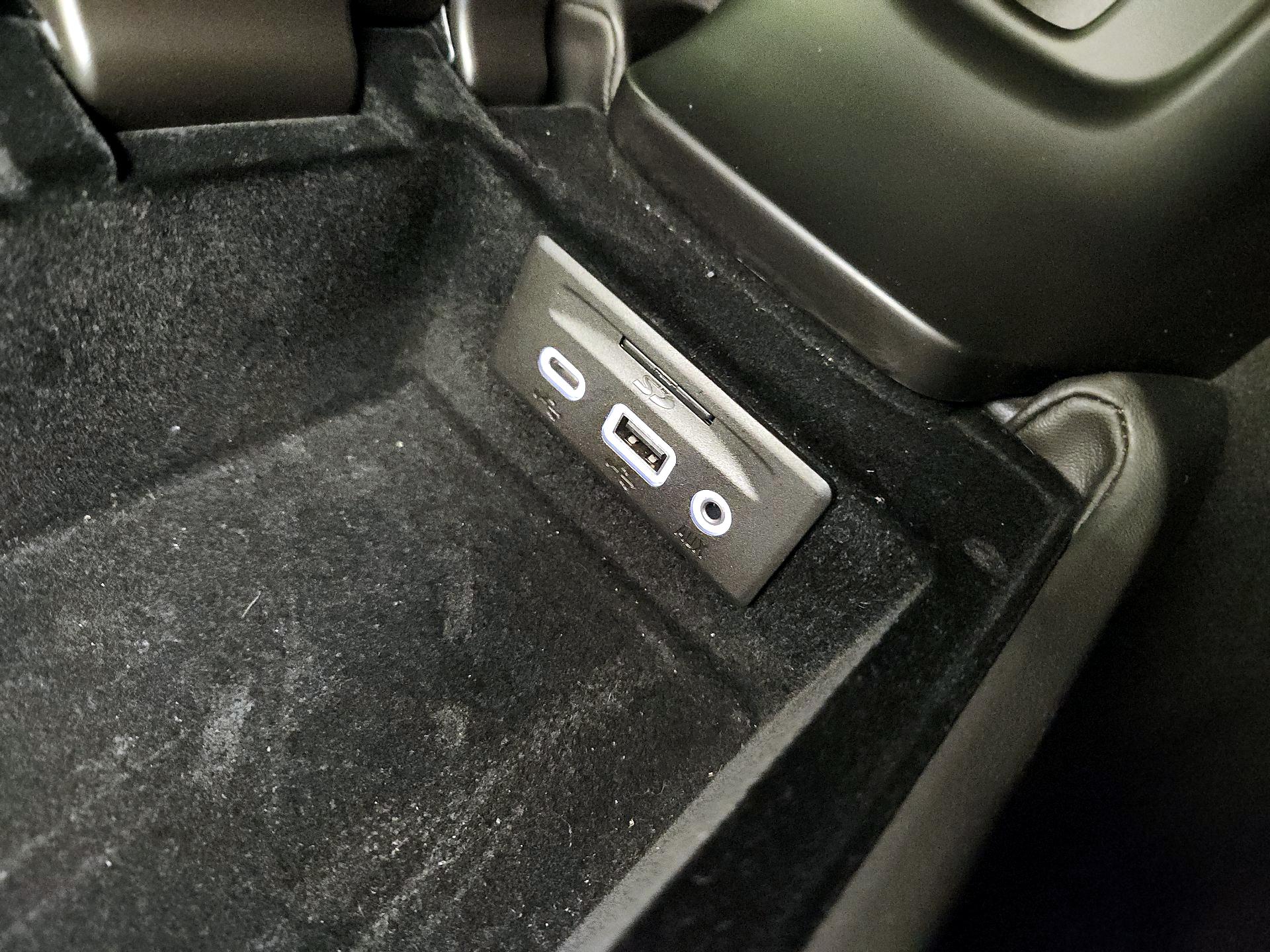 Thumbnail: 2022 Chevrolet Corvette - 19