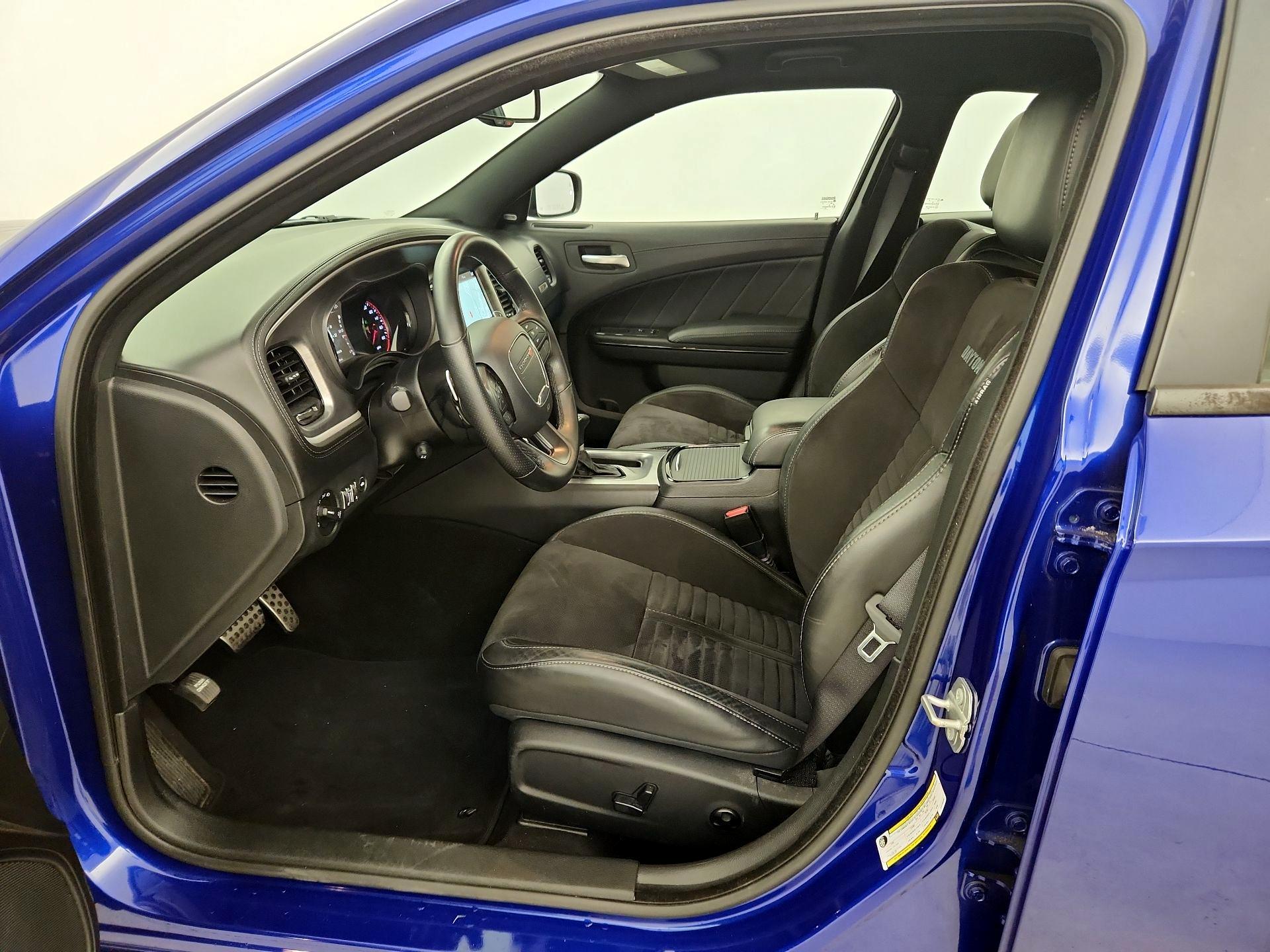 Thumbnail: 2020 Dodge Charger - 9