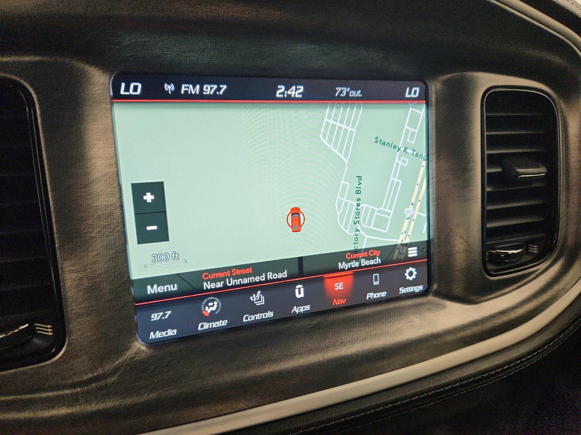 Thumbnail: 2020 Dodge Charger - 12