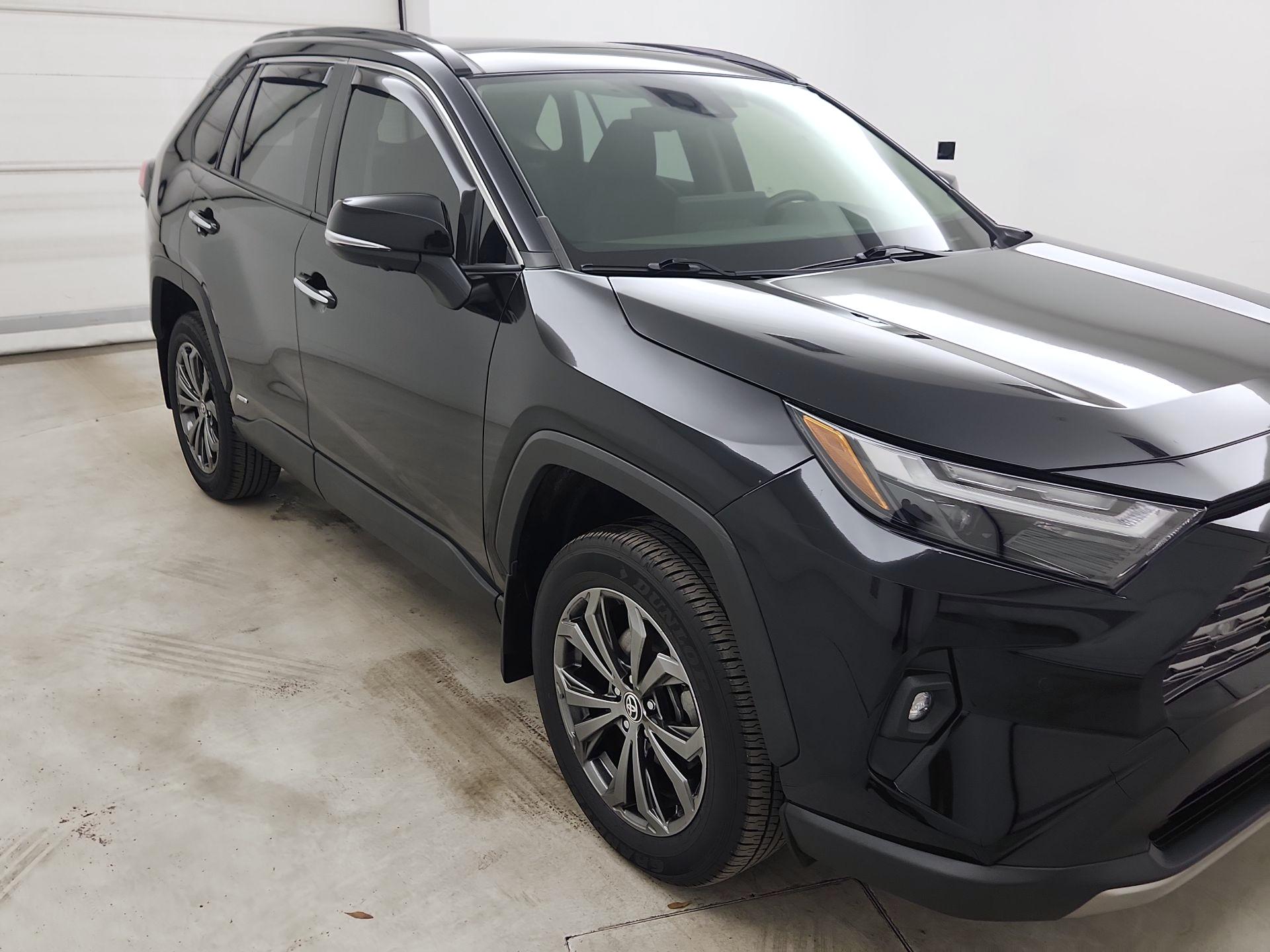 Thumbnail: 2024 Toyota RAV4 - 1