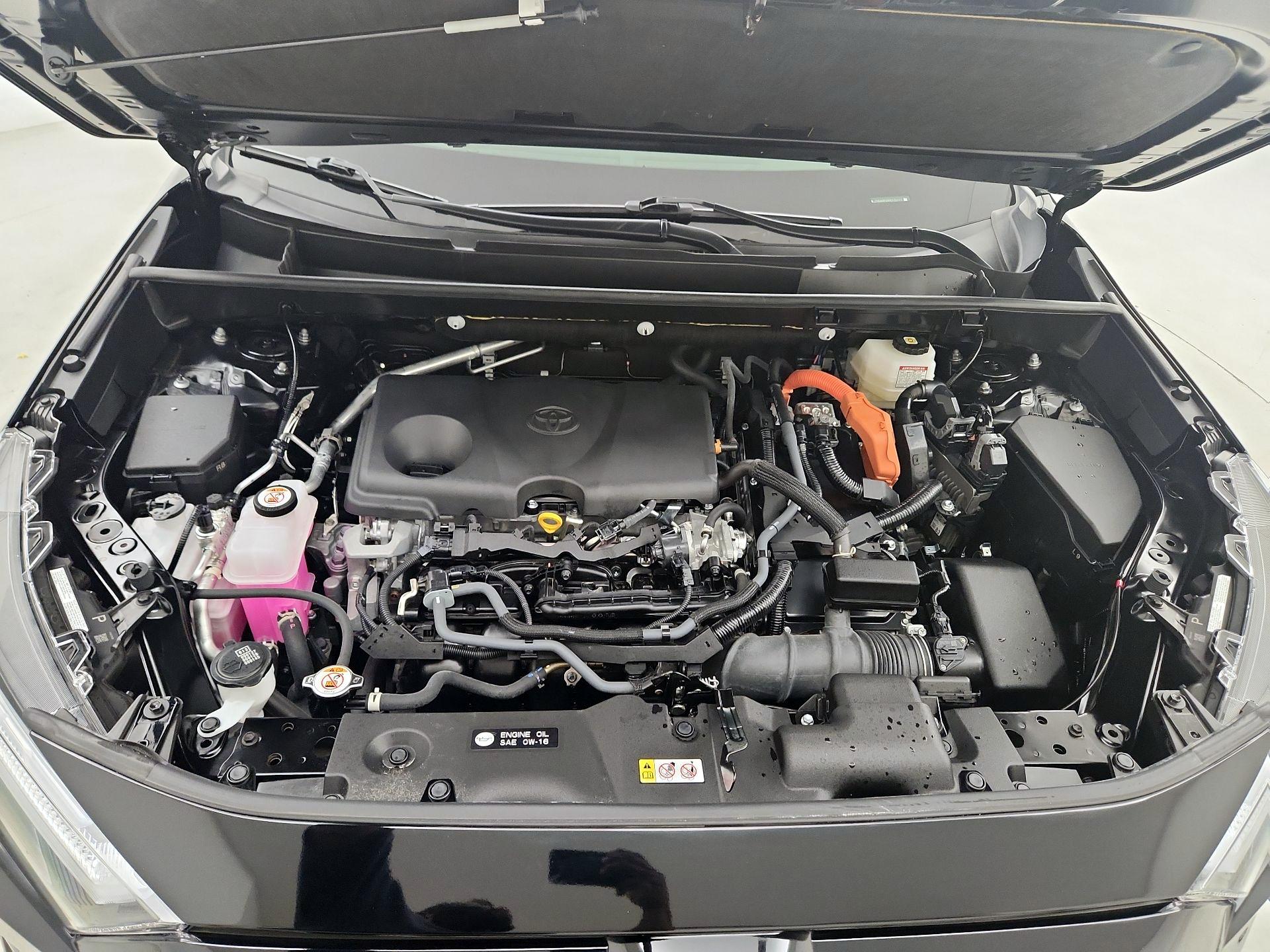 Thumbnail: 2024 Toyota RAV4 - 20