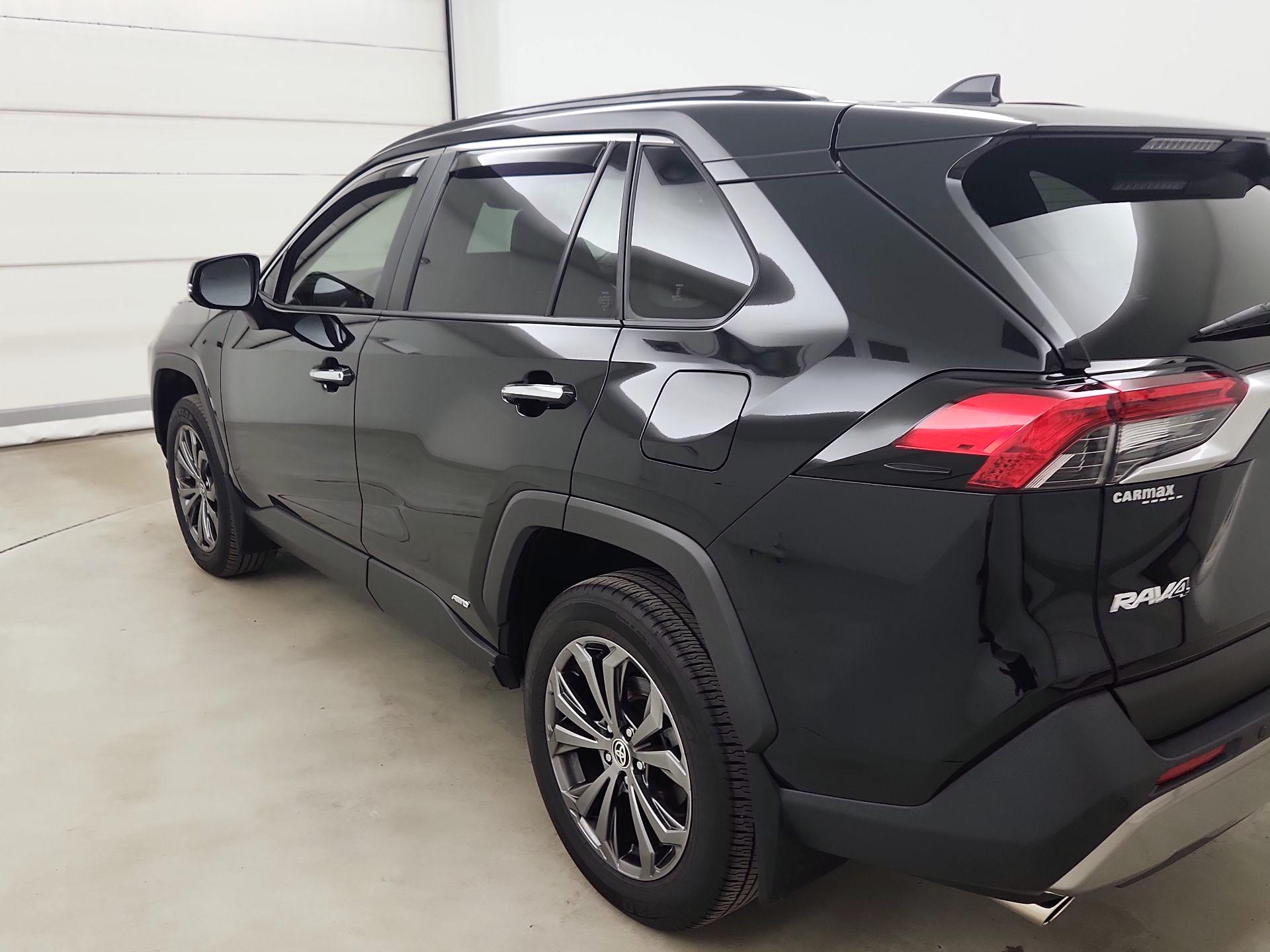 Thumbnail: 2024 Toyota RAV4 - 7