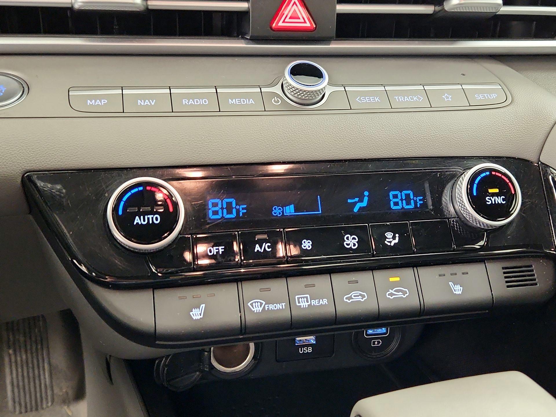 Thumbnail: 2023 Hyundai Elantra - 15