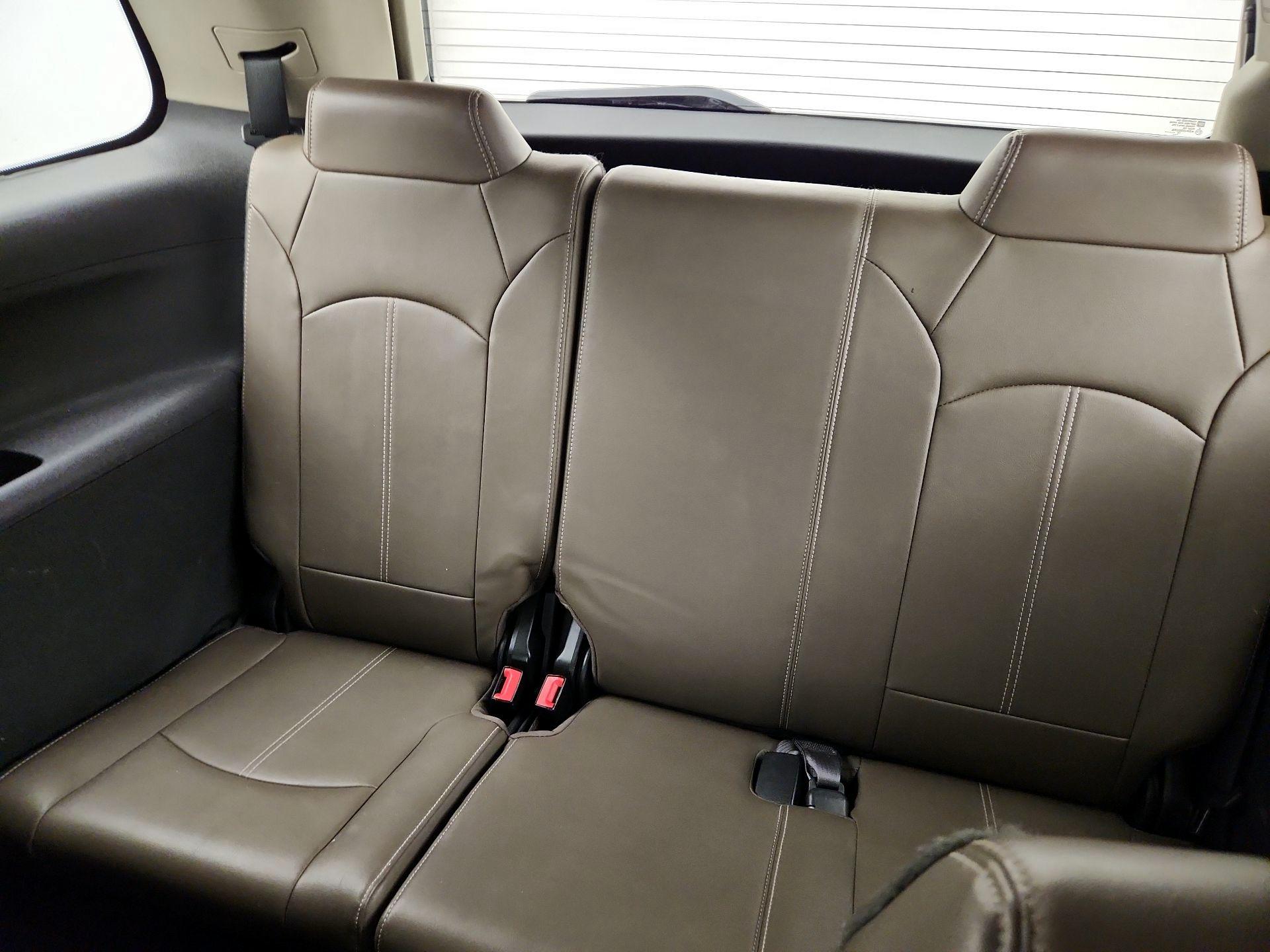 Thumbnail: 2016 GMC Acadia - 18