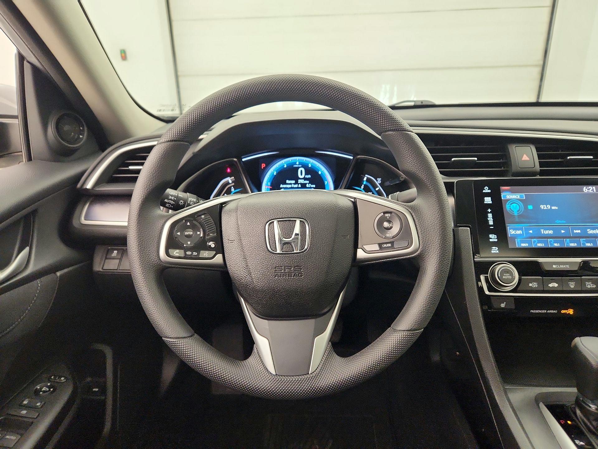 Thumbnail: 2016 Honda Civic - 10
