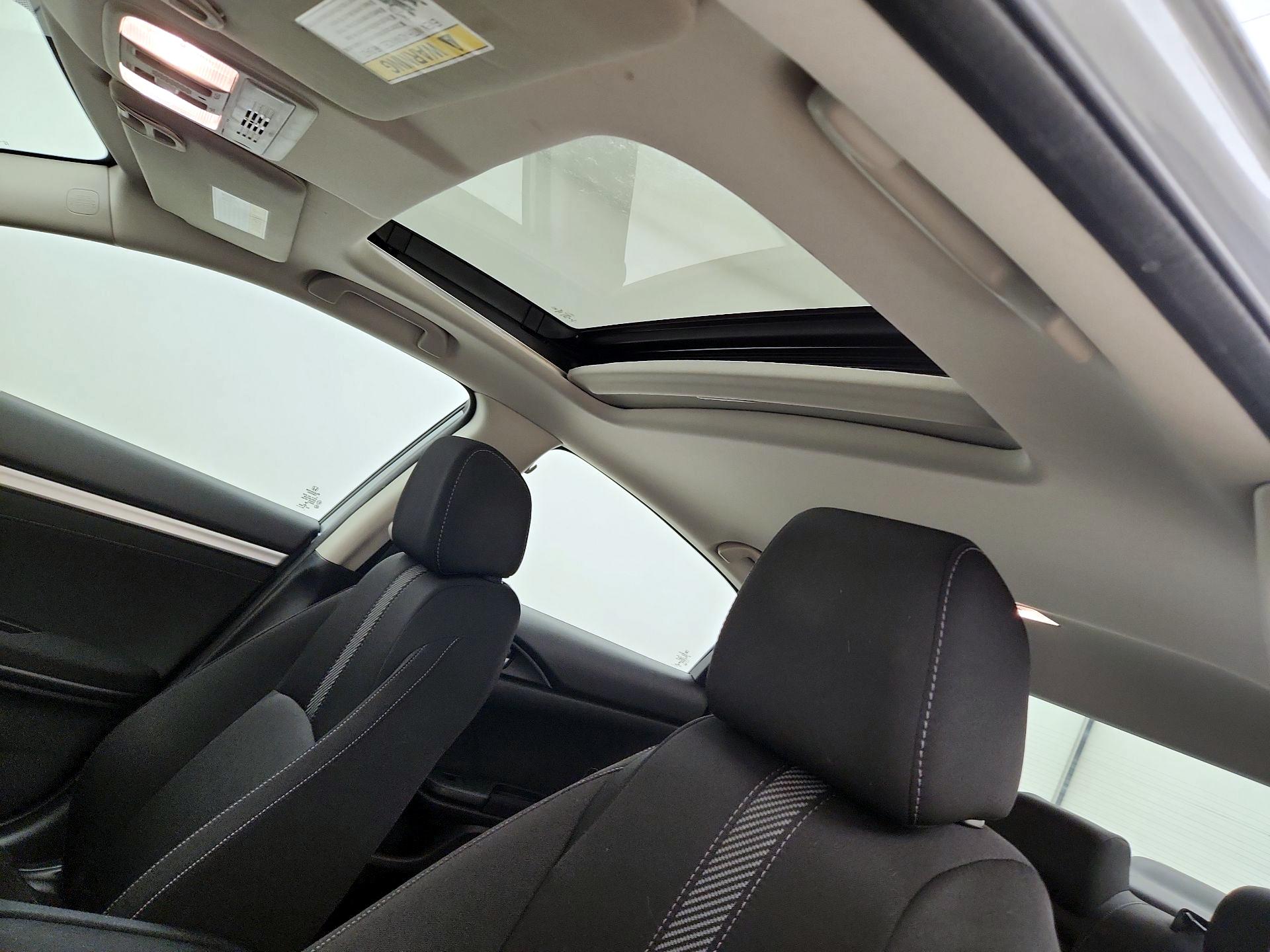 Thumbnail: 2016 Honda Civic - 19