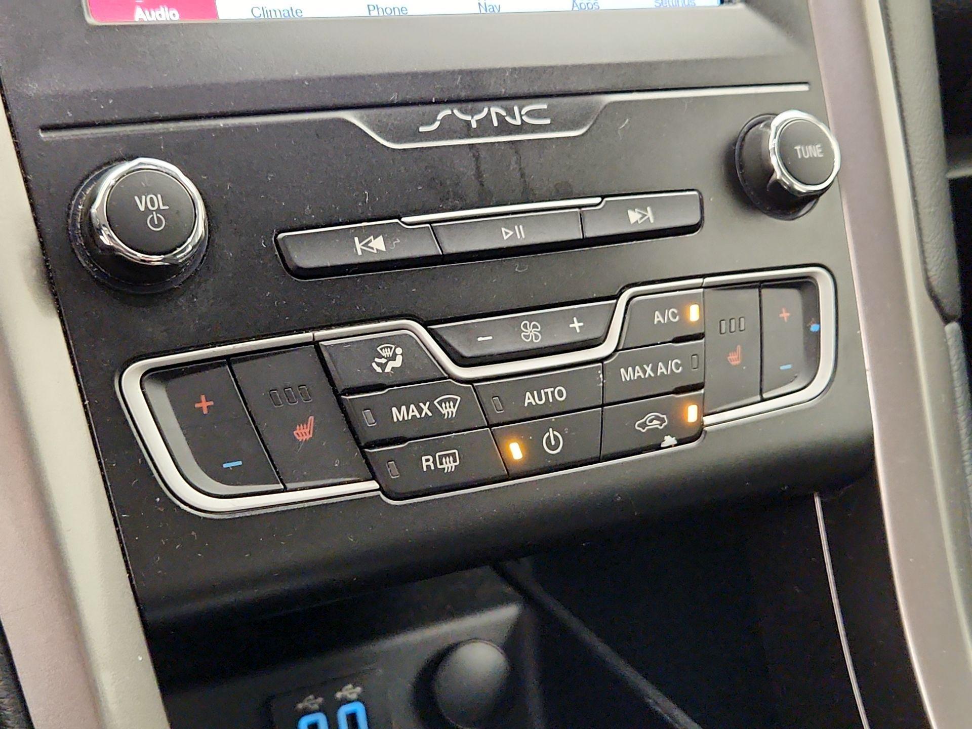 Thumbnail: 2019 Ford Fusion - 15