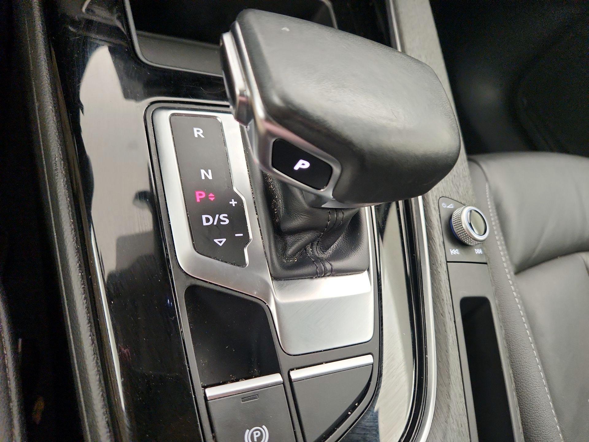 Thumbnail: 2020 Audi A4 - 15