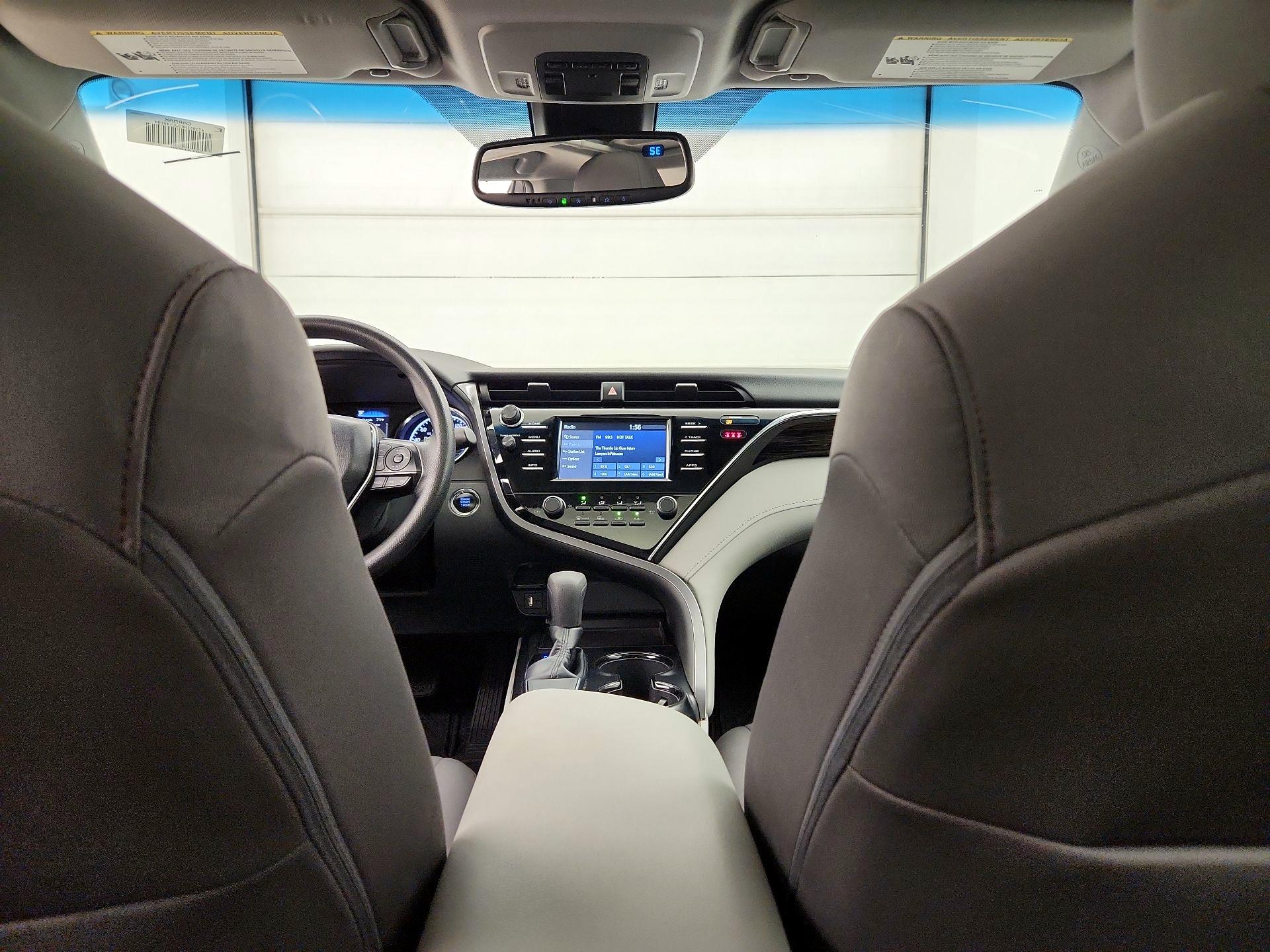 Thumbnail: 2018 Toyota Camry - 9