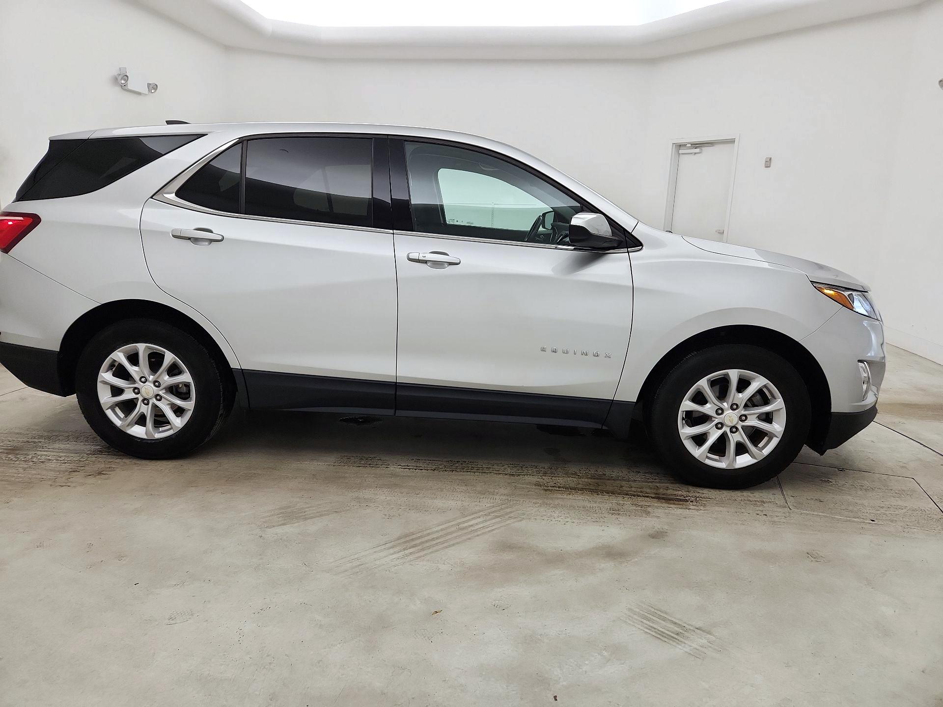 Thumbnail: 2020 Chevrolet Equinox - 4