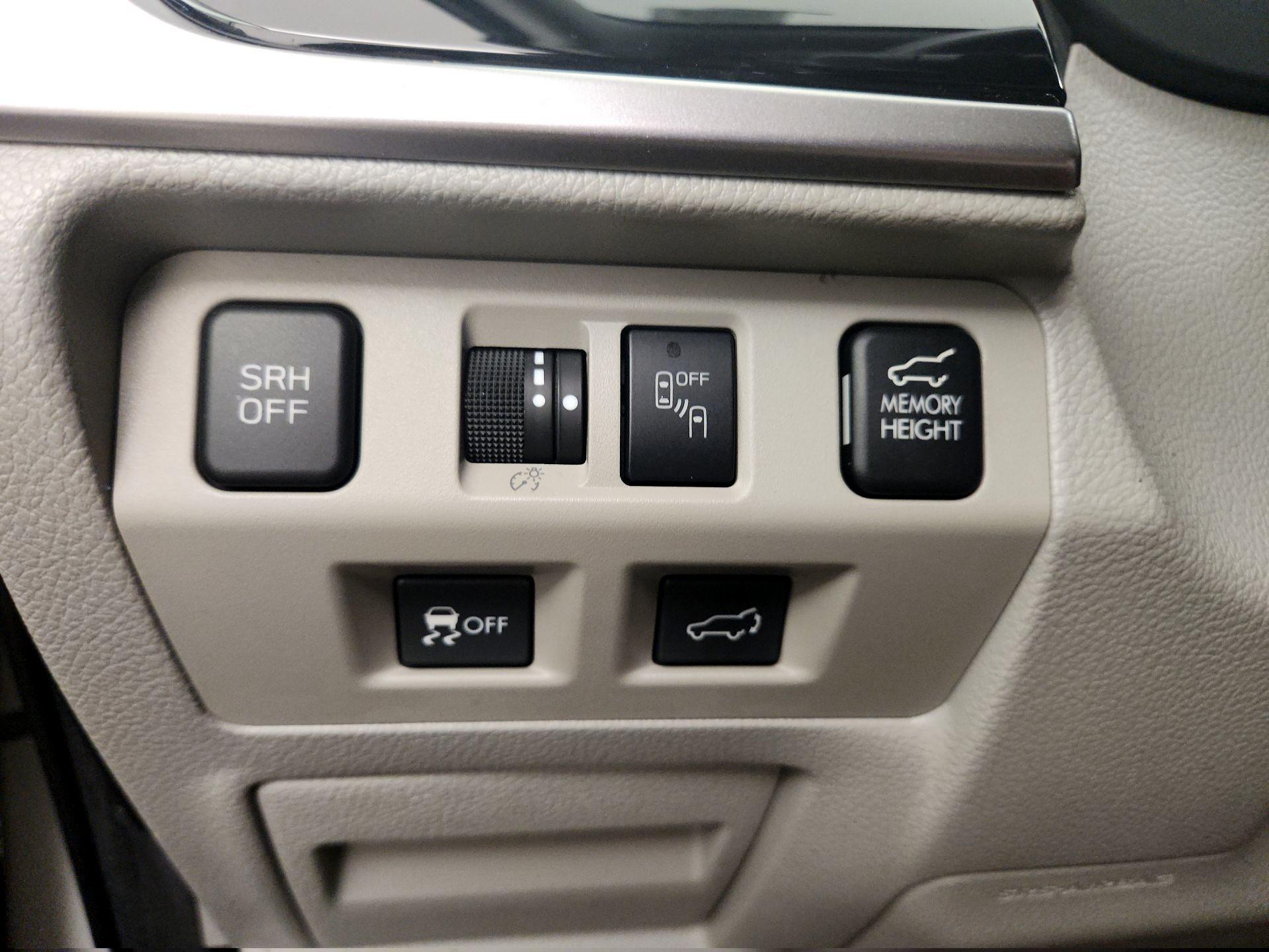 Thumbnail: 2018 Subaru Forester - 11