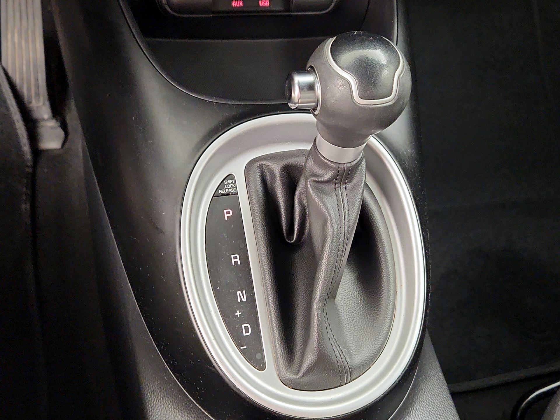 Thumbnail: 2015 Kia Soul - 14