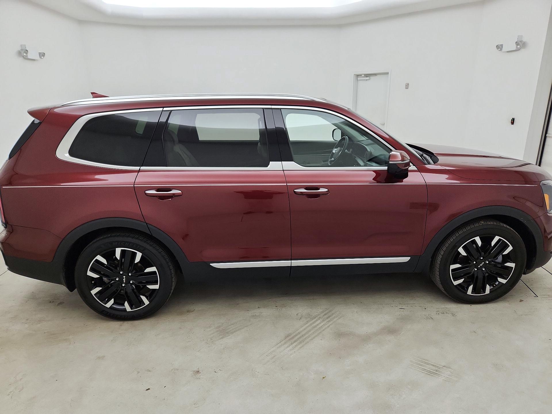 Thumbnail: 2024 Kia Telluride - 4