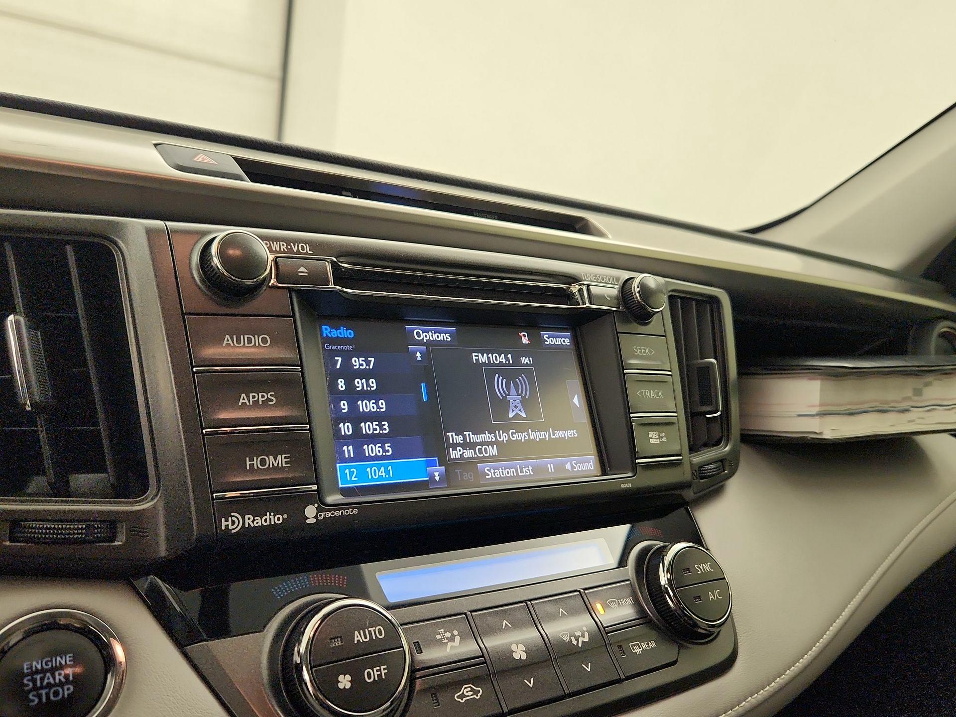 Thumbnail: 2015 Toyota RAV4 - 15