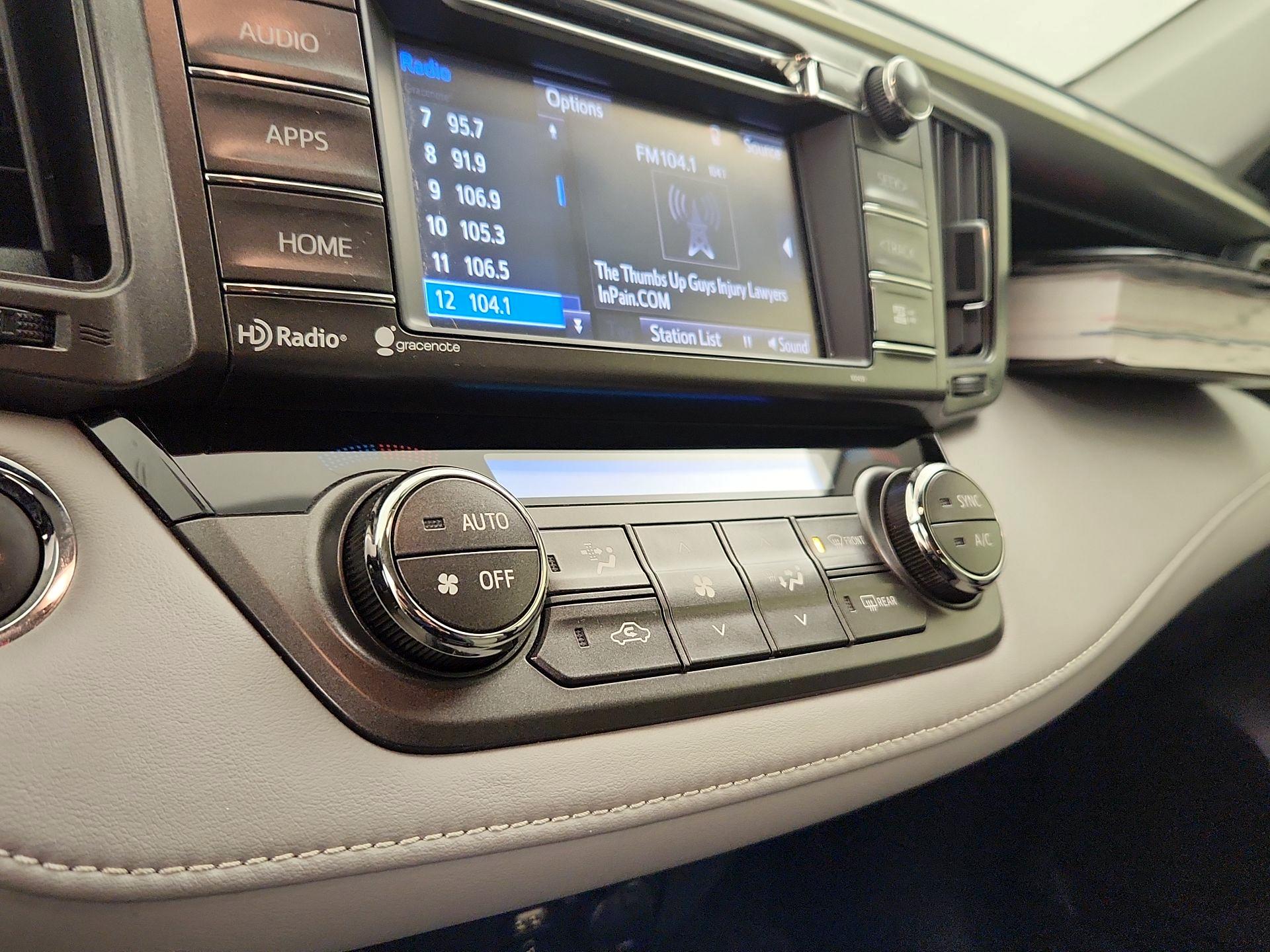 Thumbnail: 2015 Toyota RAV4 - 16