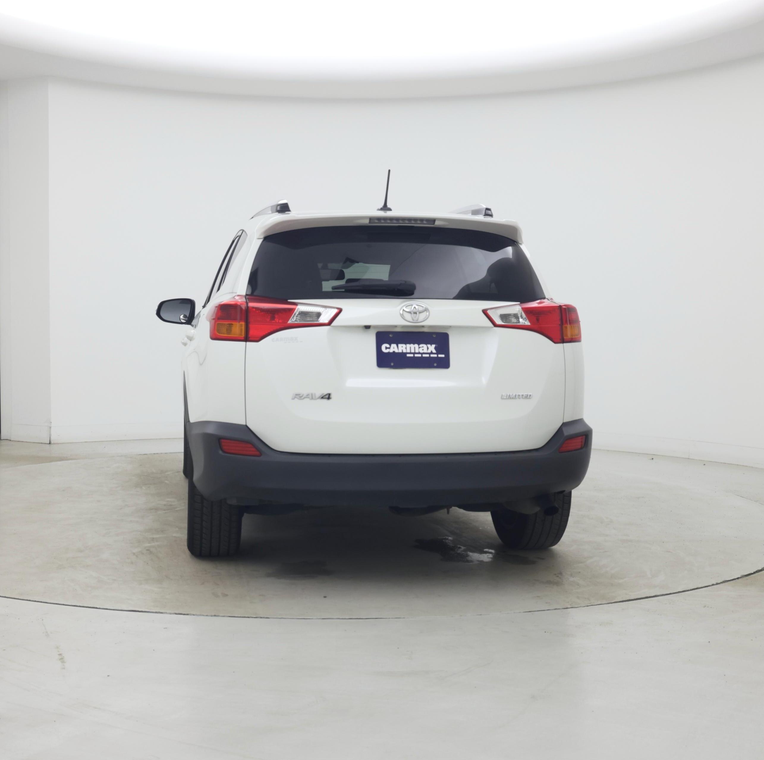 Thumbnail: 2015 Toyota RAV4 - 6
