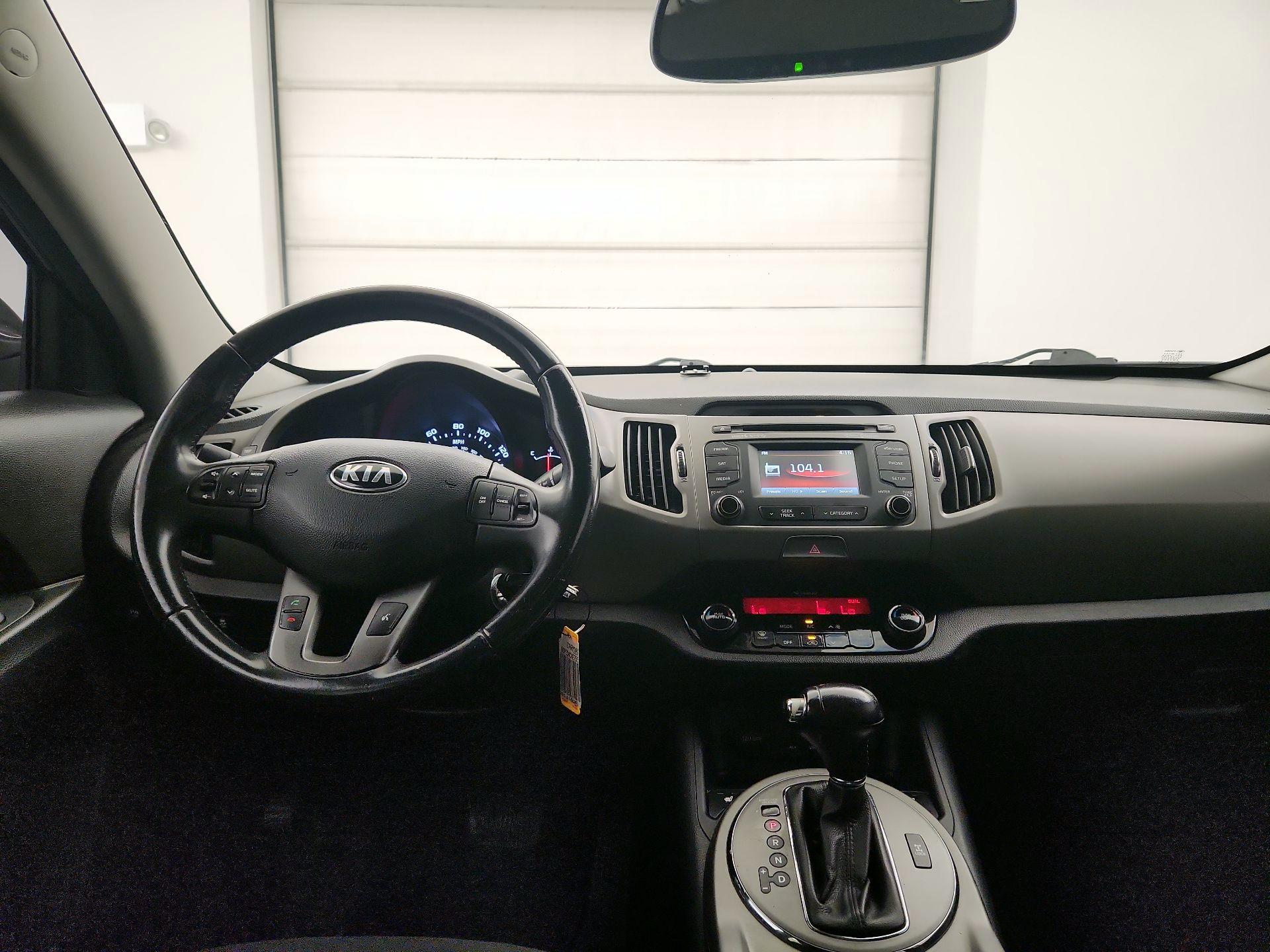 Thumbnail: 2014 Kia Sportage - 9