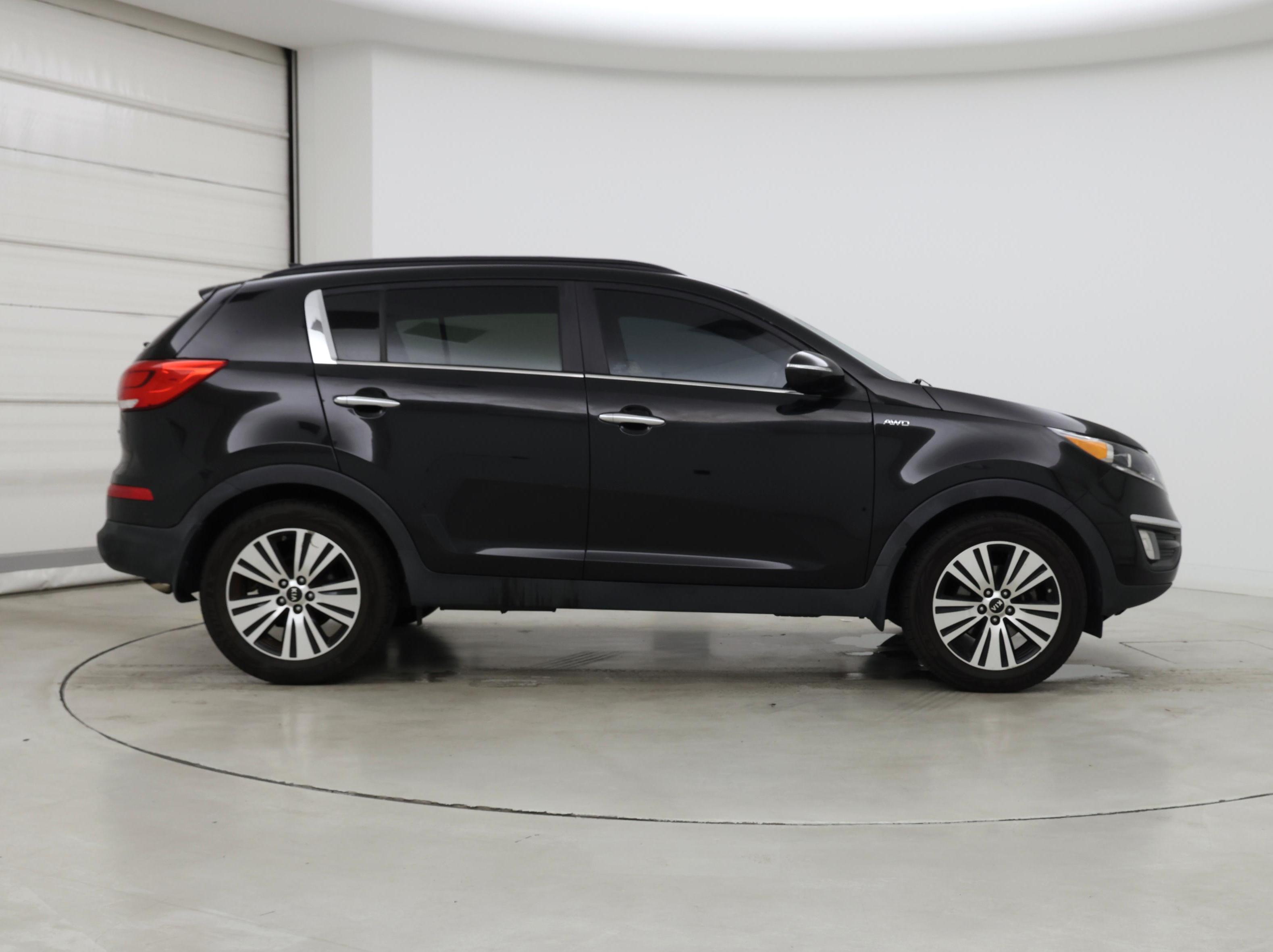 Thumbnail: 2014 Kia Sportage - 7
