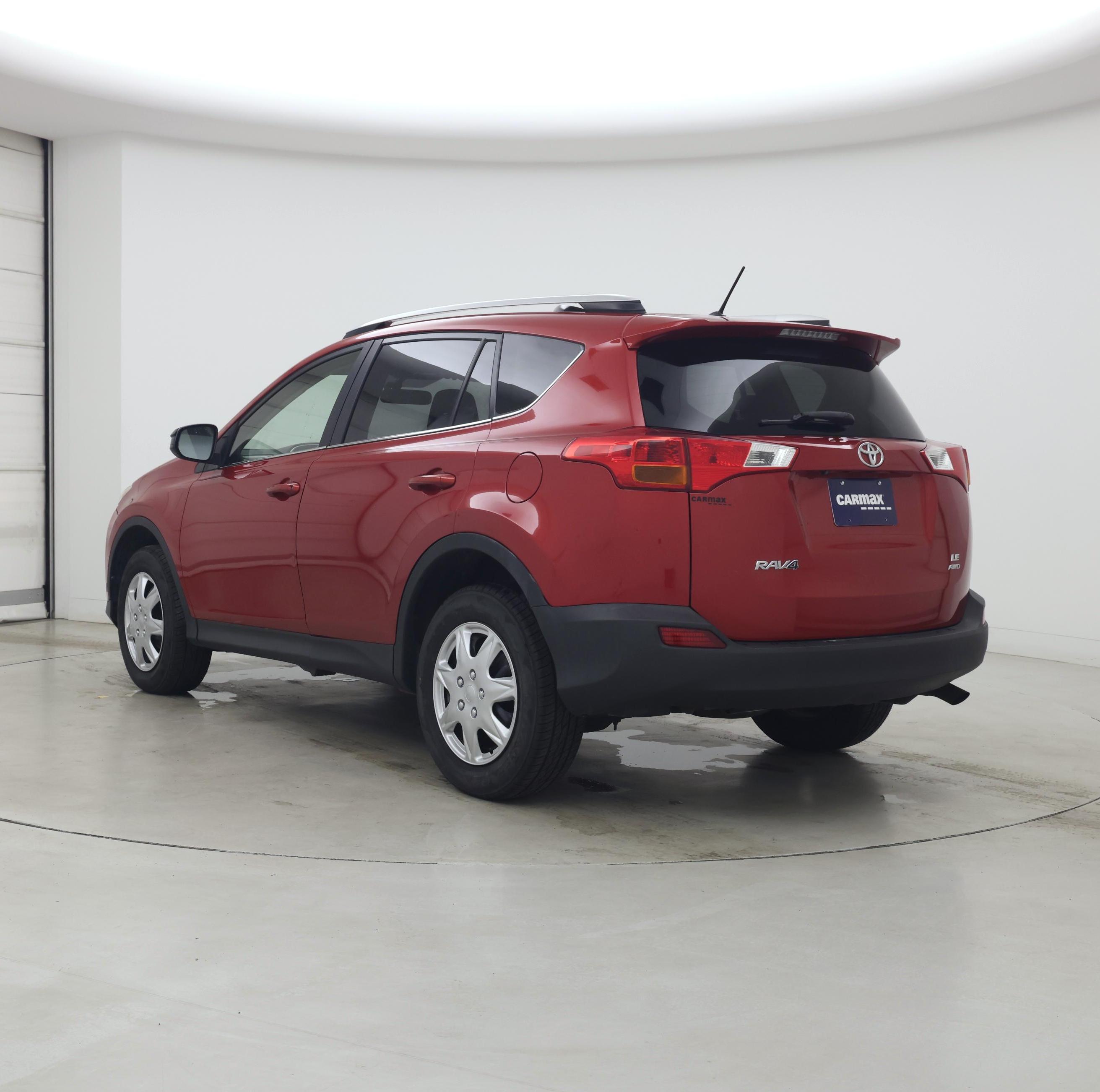 Thumbnail: 2015 Toyota RAV4 - 2