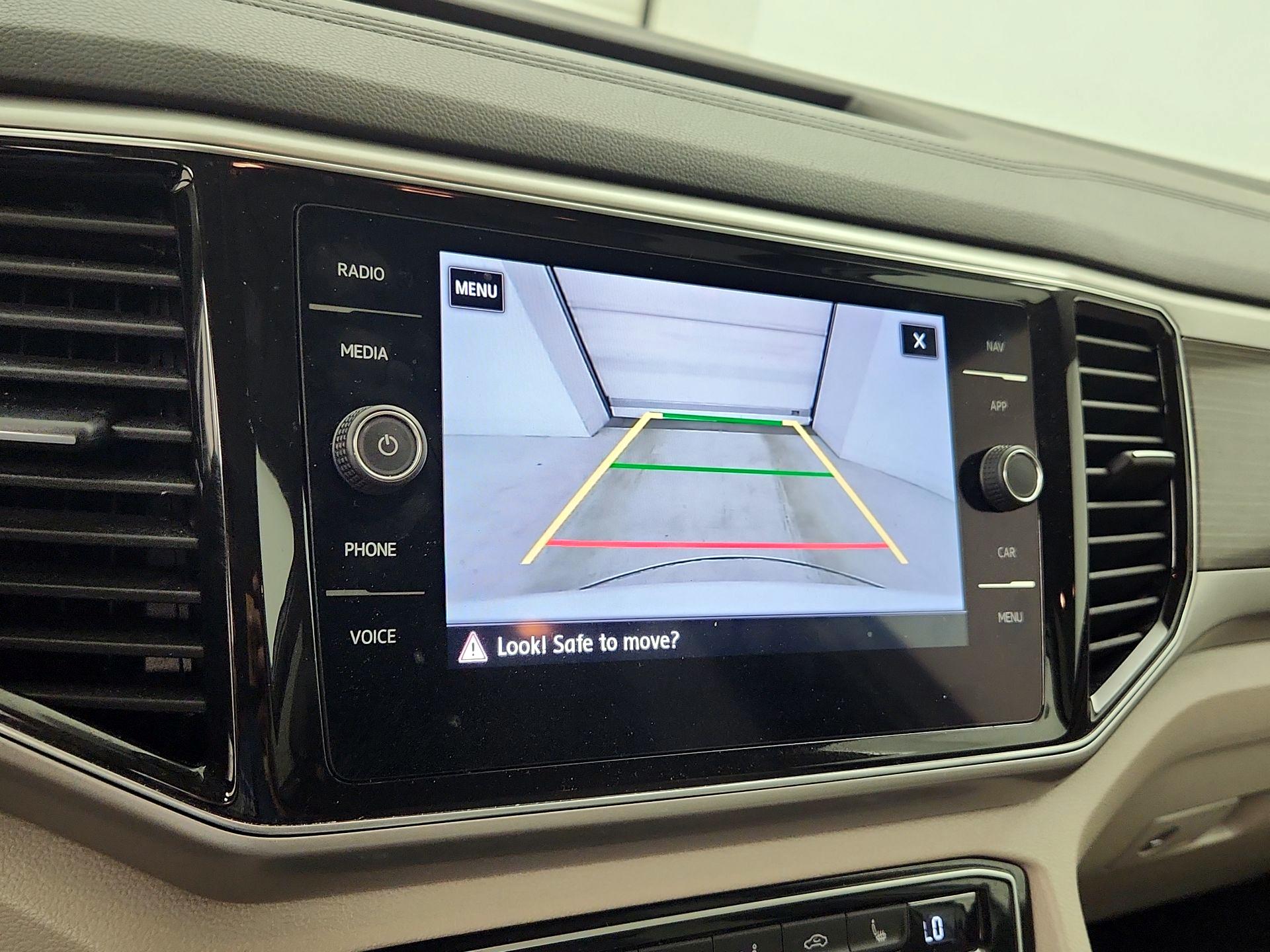 Thumbnail: 2019 Volkswagen Atlas - 14