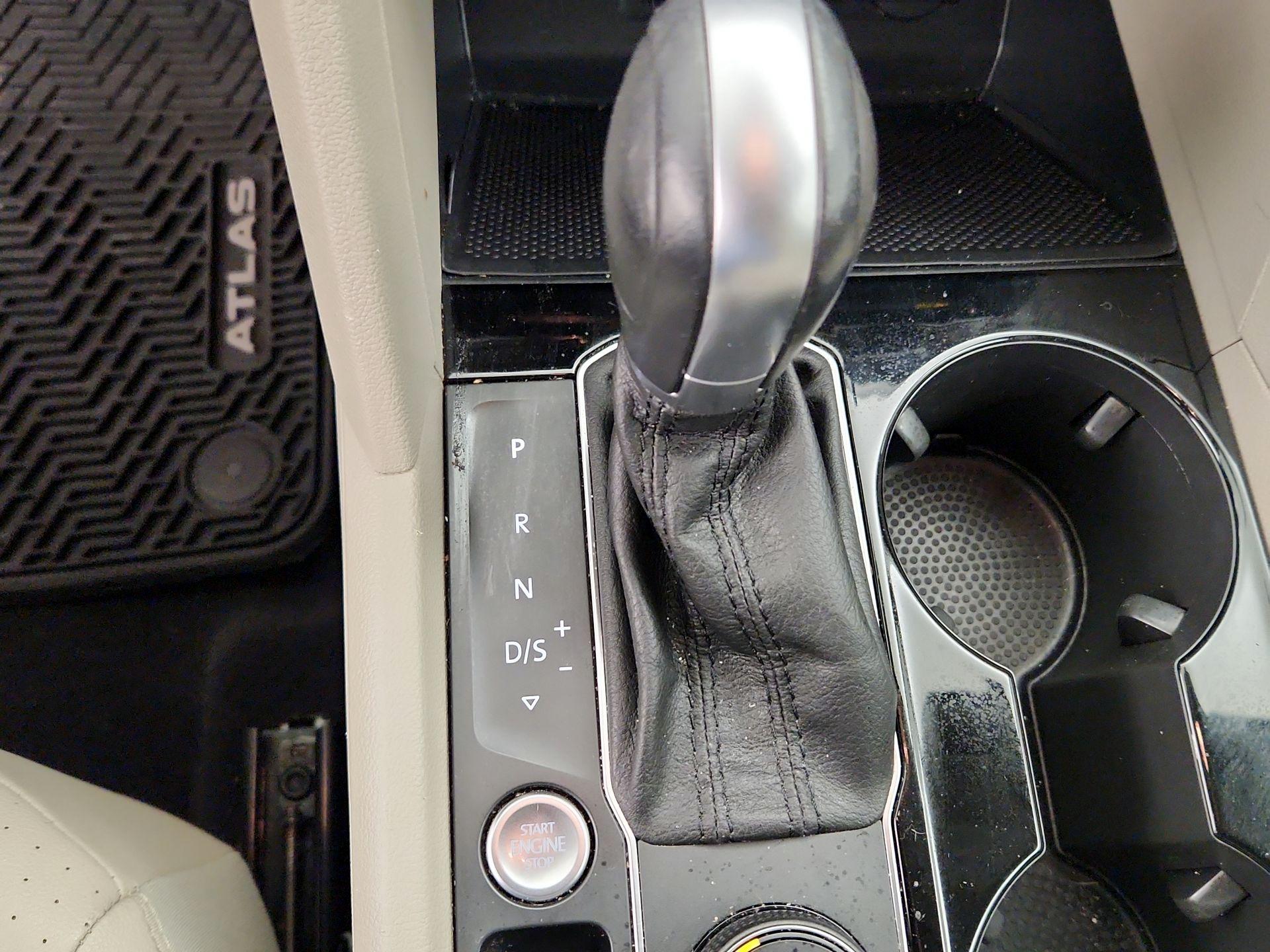 Thumbnail: 2019 Volkswagen Atlas - 17