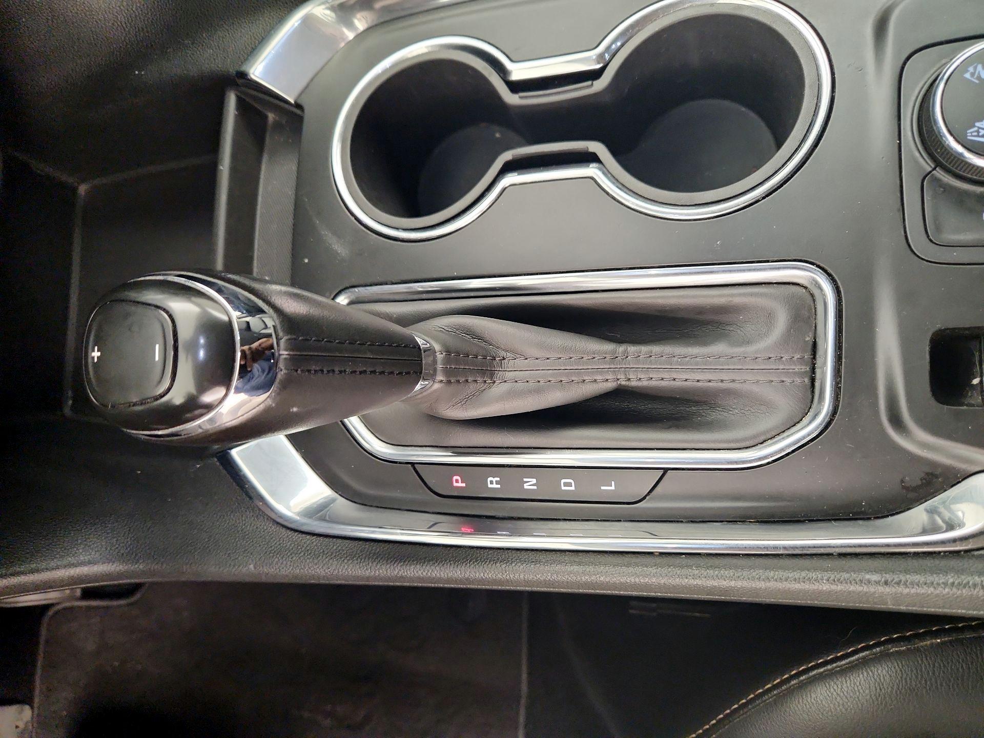 Thumbnail: 2018 Chevrolet Traverse - 16