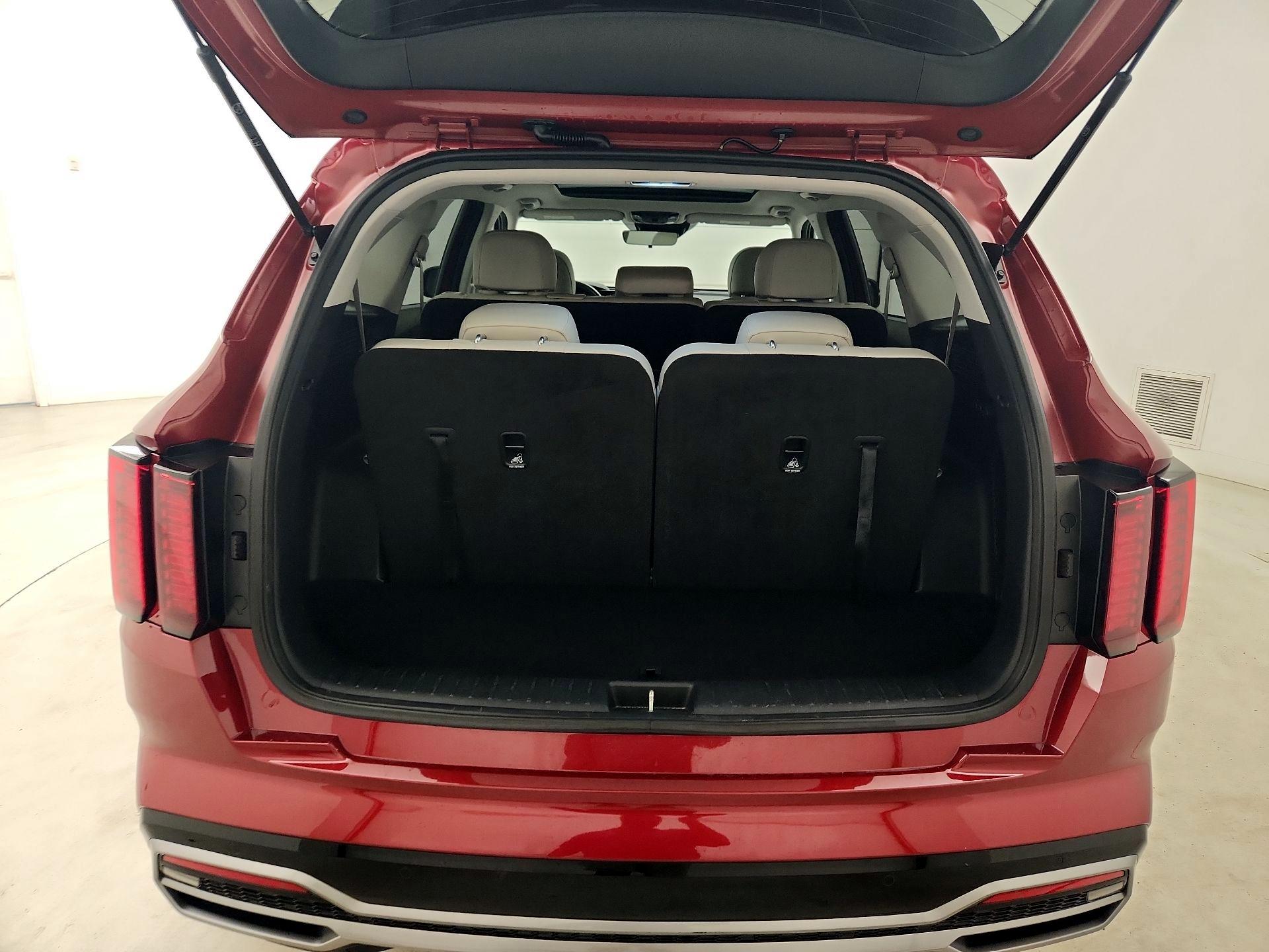 Thumbnail: 2021 Kia Sorento - 20