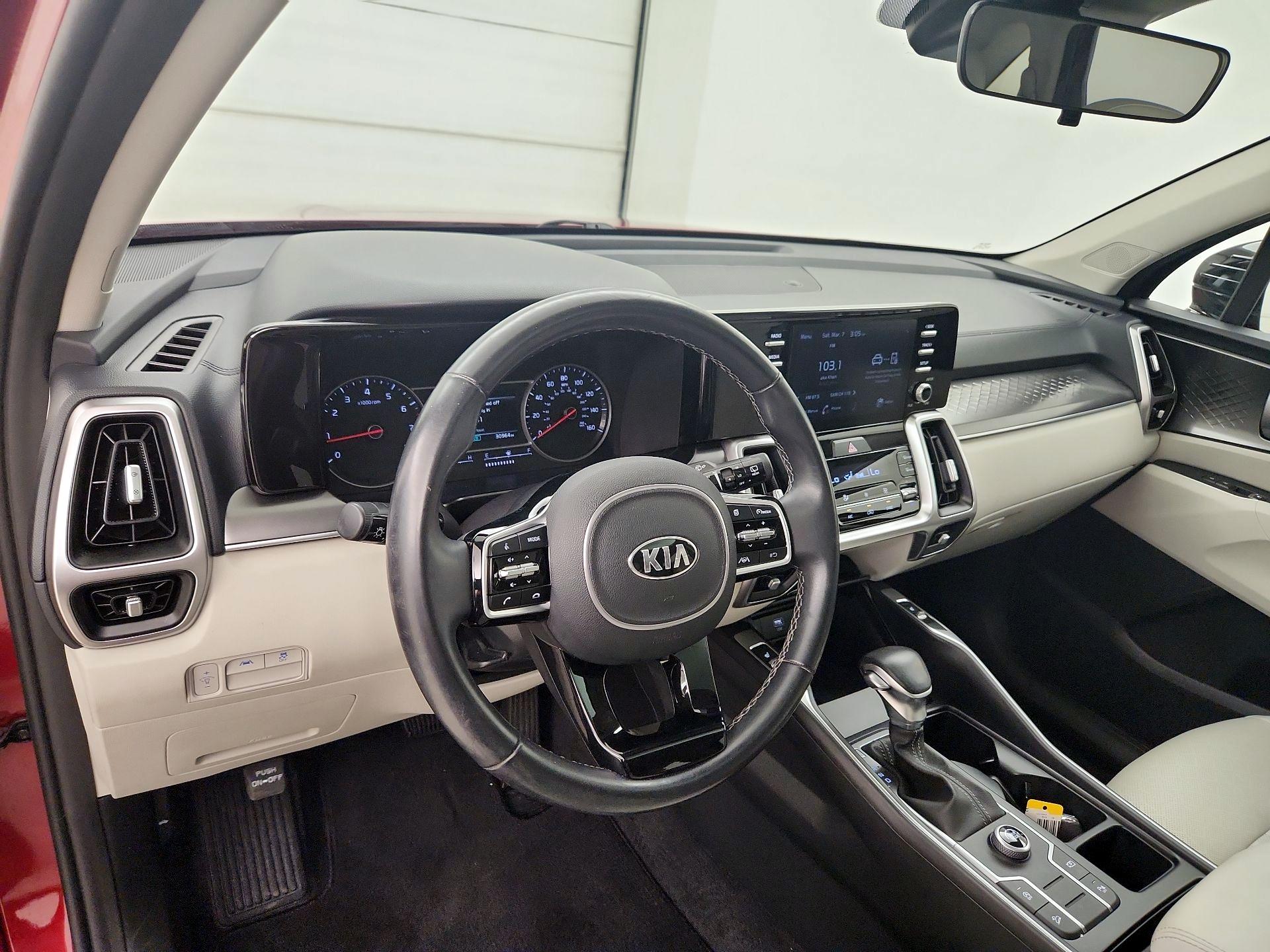 Thumbnail: 2021 Kia Sorento - 8