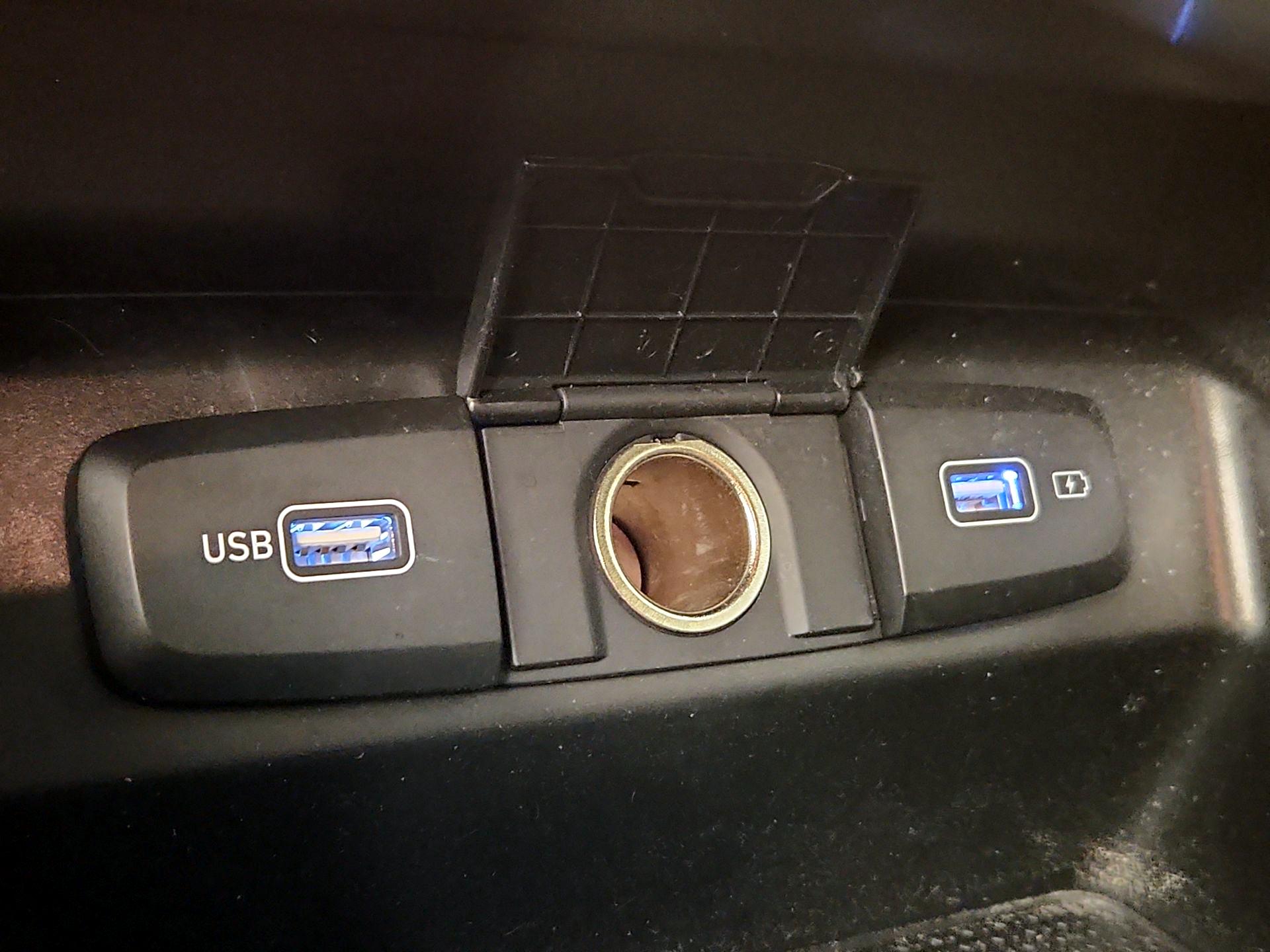 Thumbnail: 2022 Hyundai Tucson - 16