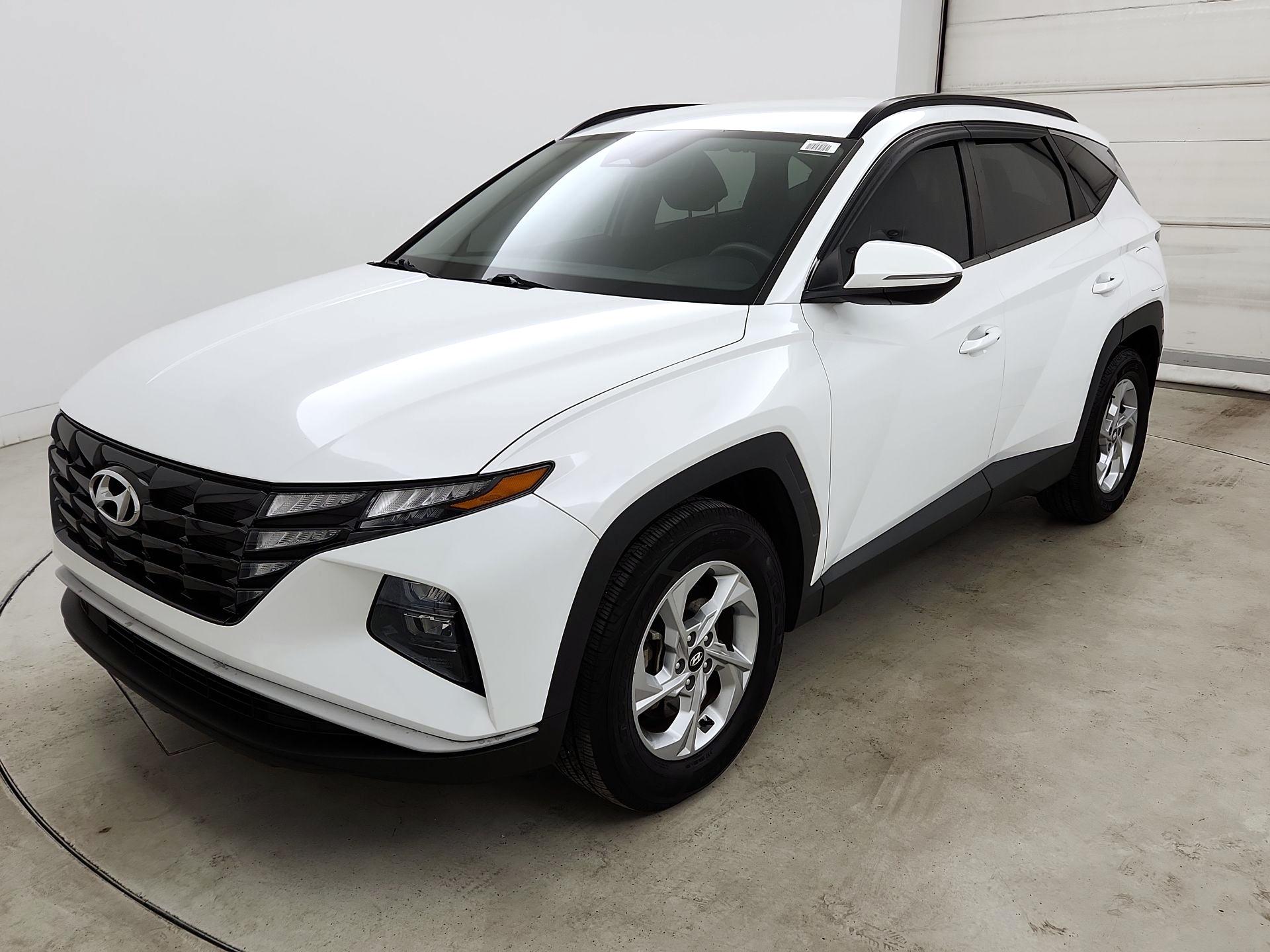 Thumbnail: 2022 Hyundai Tucson - 3