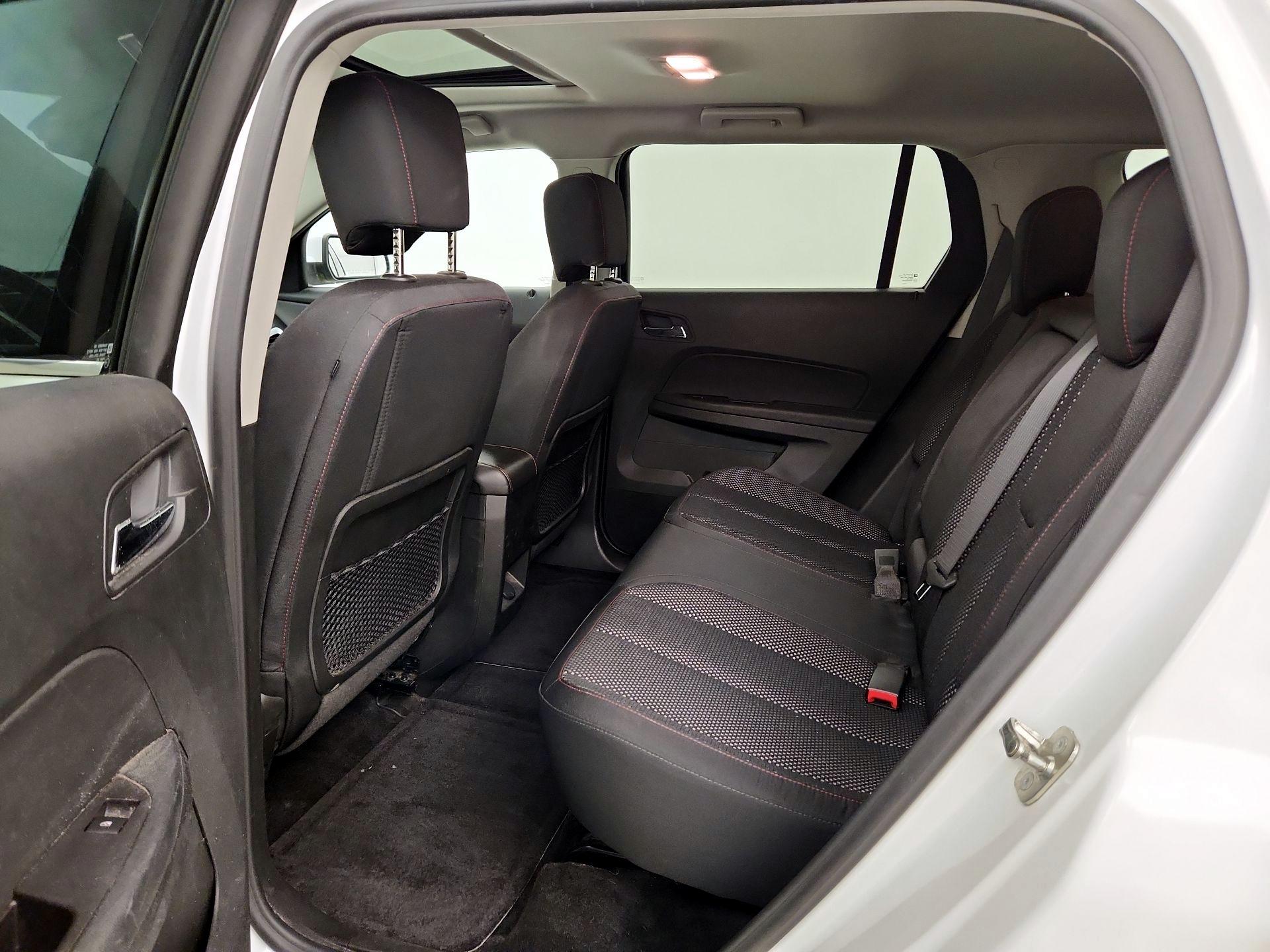 Thumbnail: 2015 GMC Terrain - 17