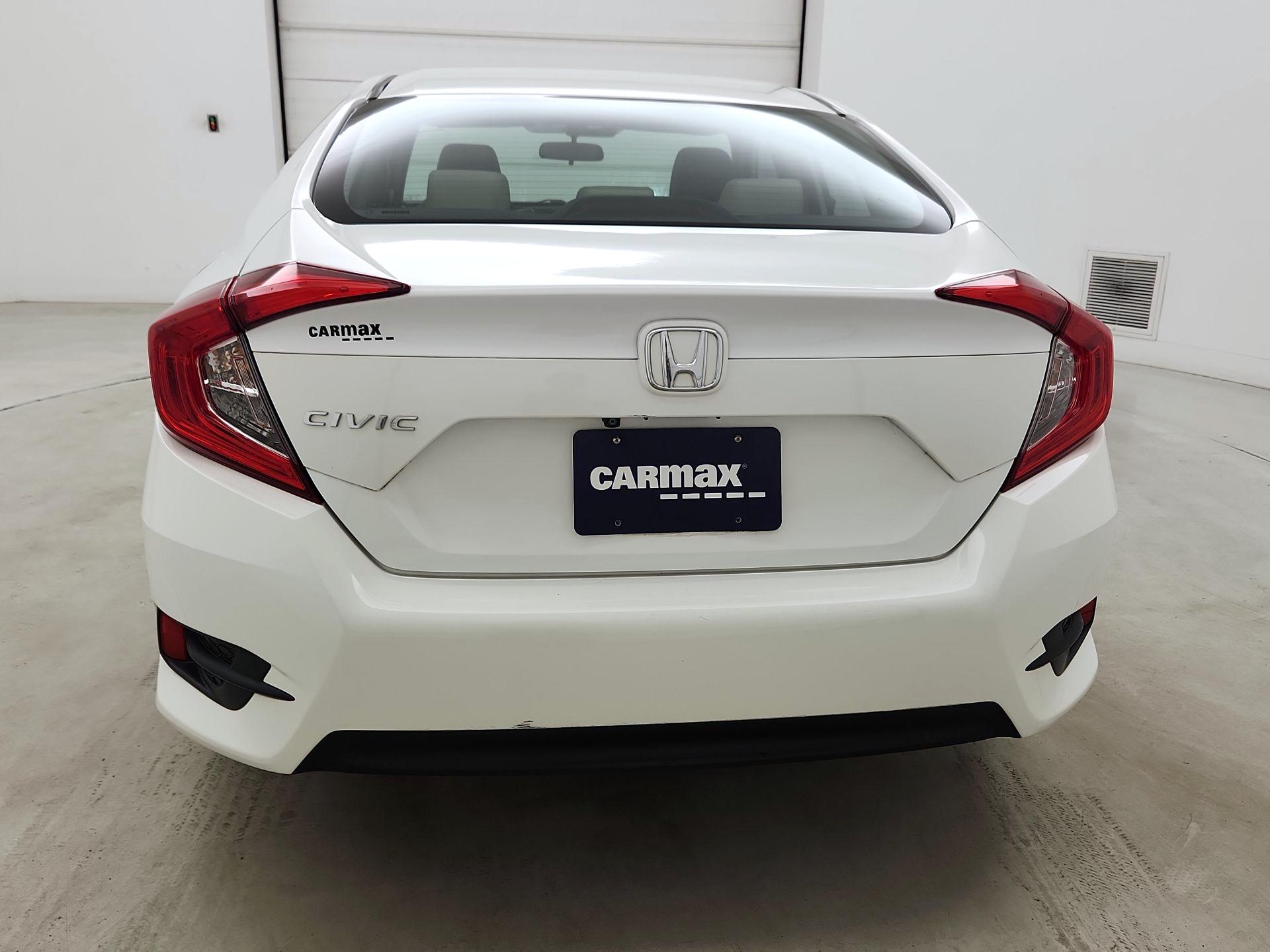 Thumbnail: 2016 Honda Civic - 6