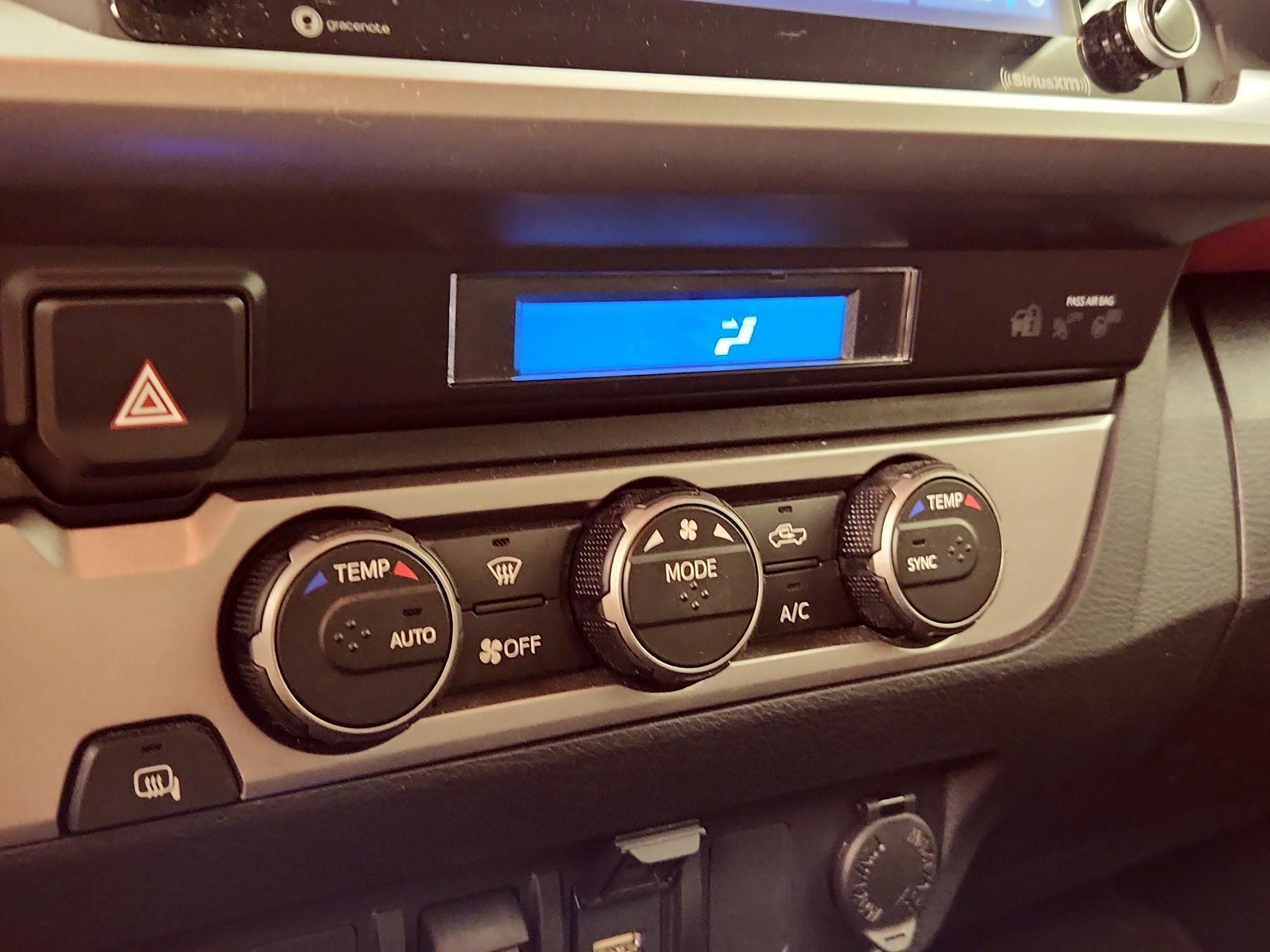 Thumbnail: 2023 Toyota Tacoma - 14