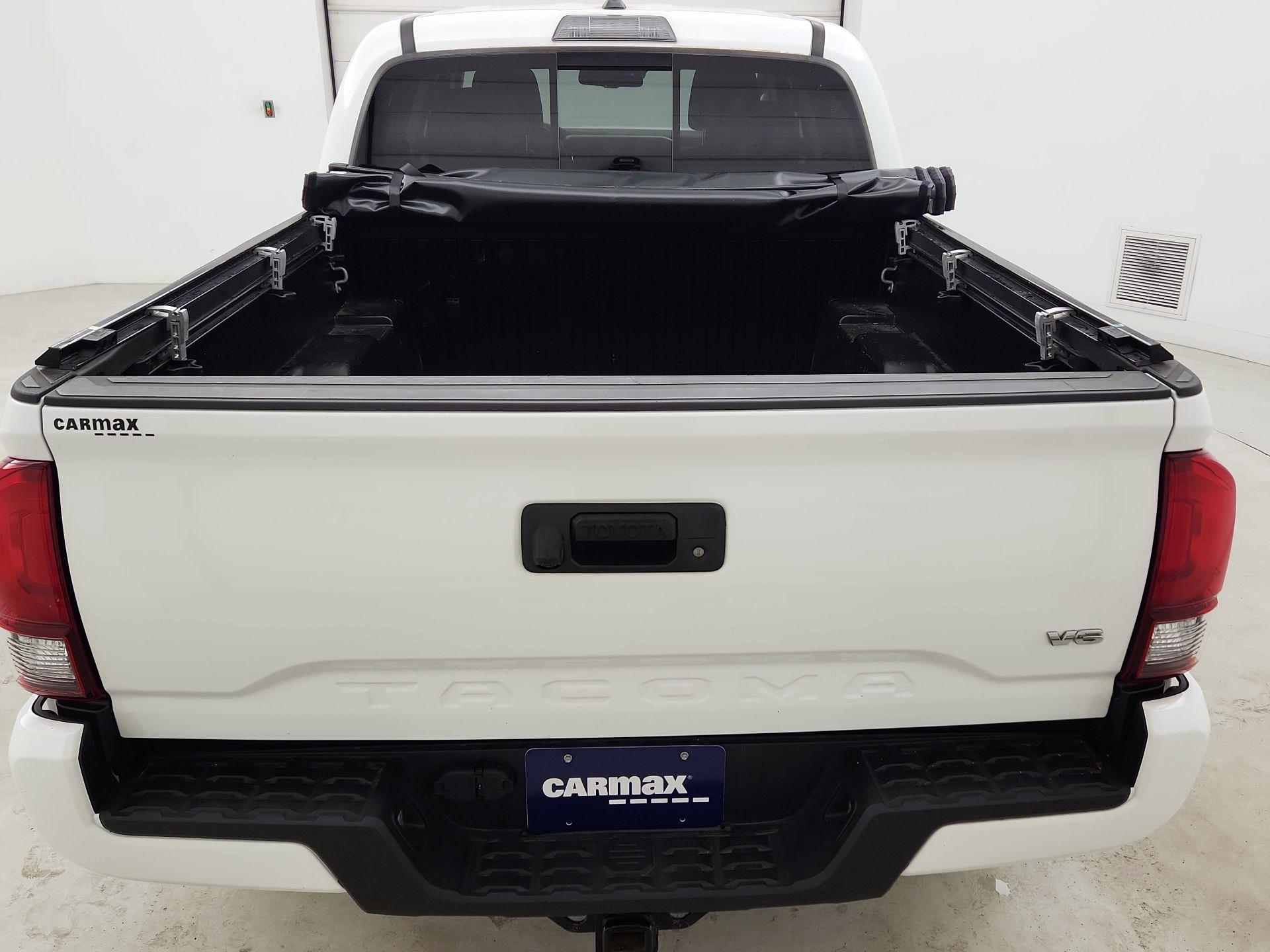 Thumbnail: 2023 Toyota Tacoma - 6