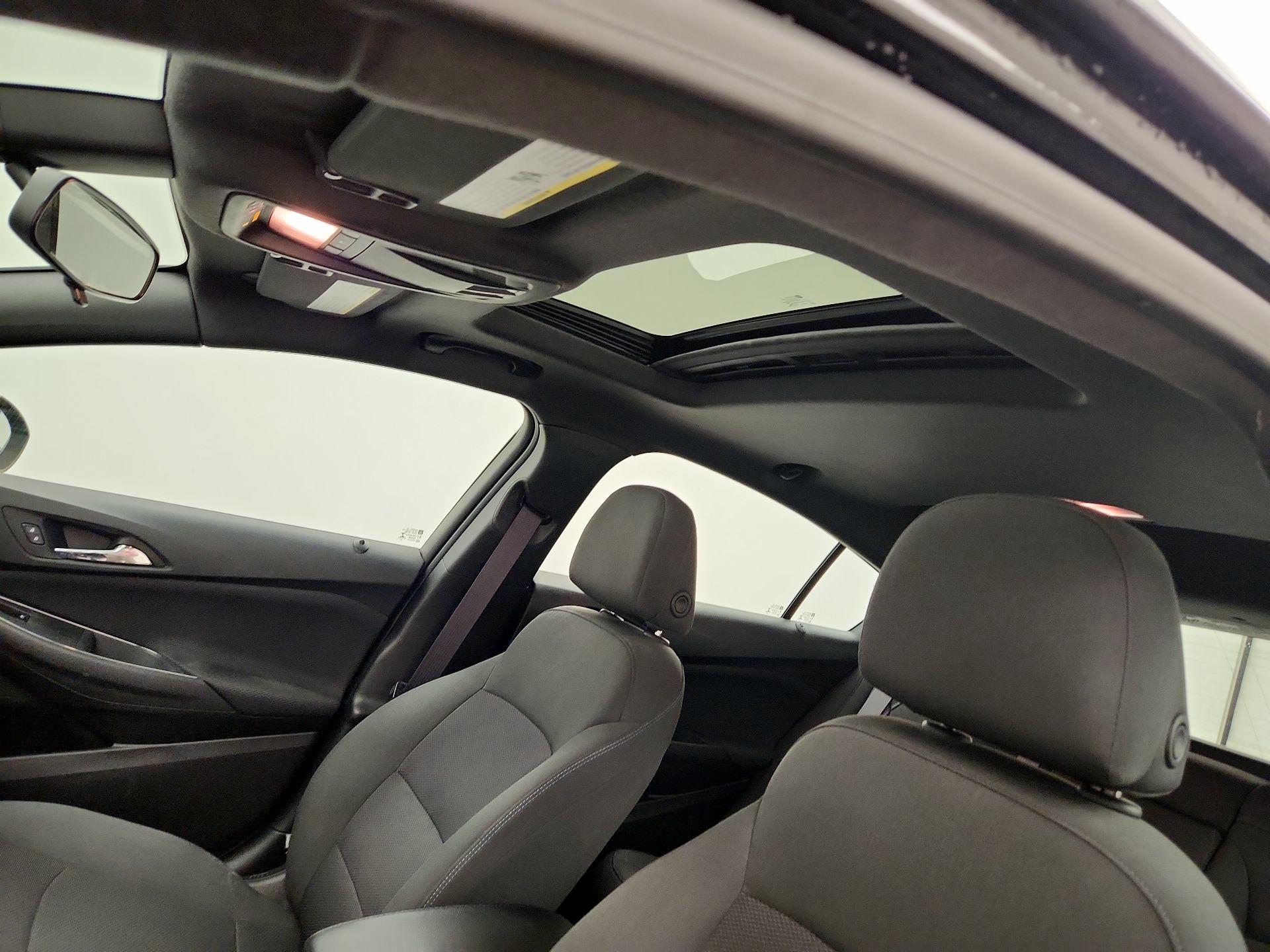 Thumbnail: 2017 Chevrolet Cruze - 17