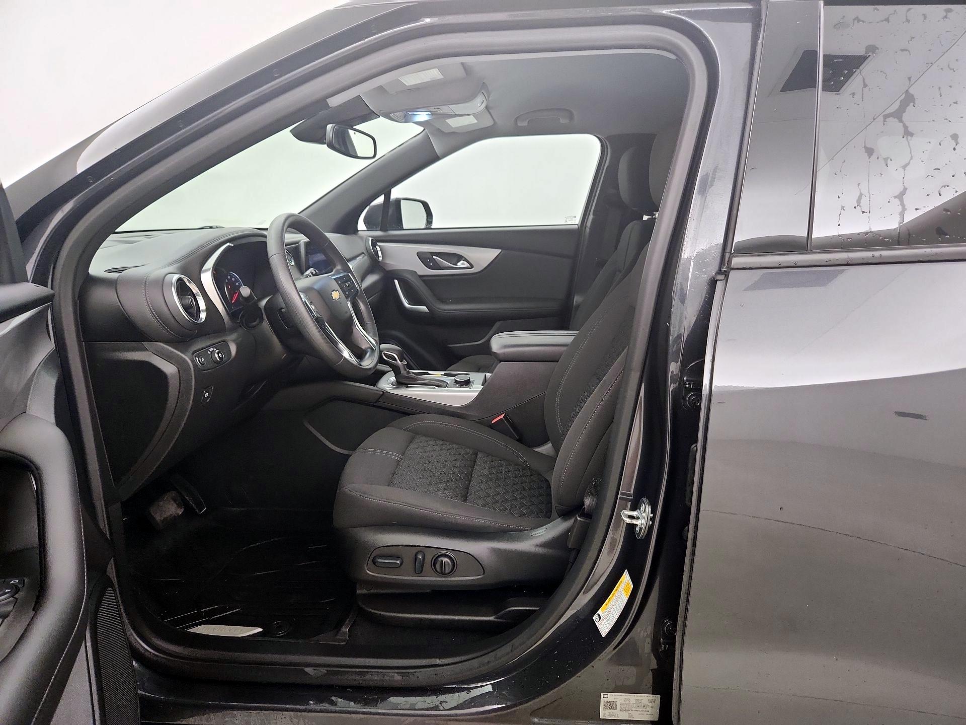 Thumbnail: 2022 Chevrolet Blazer - 9