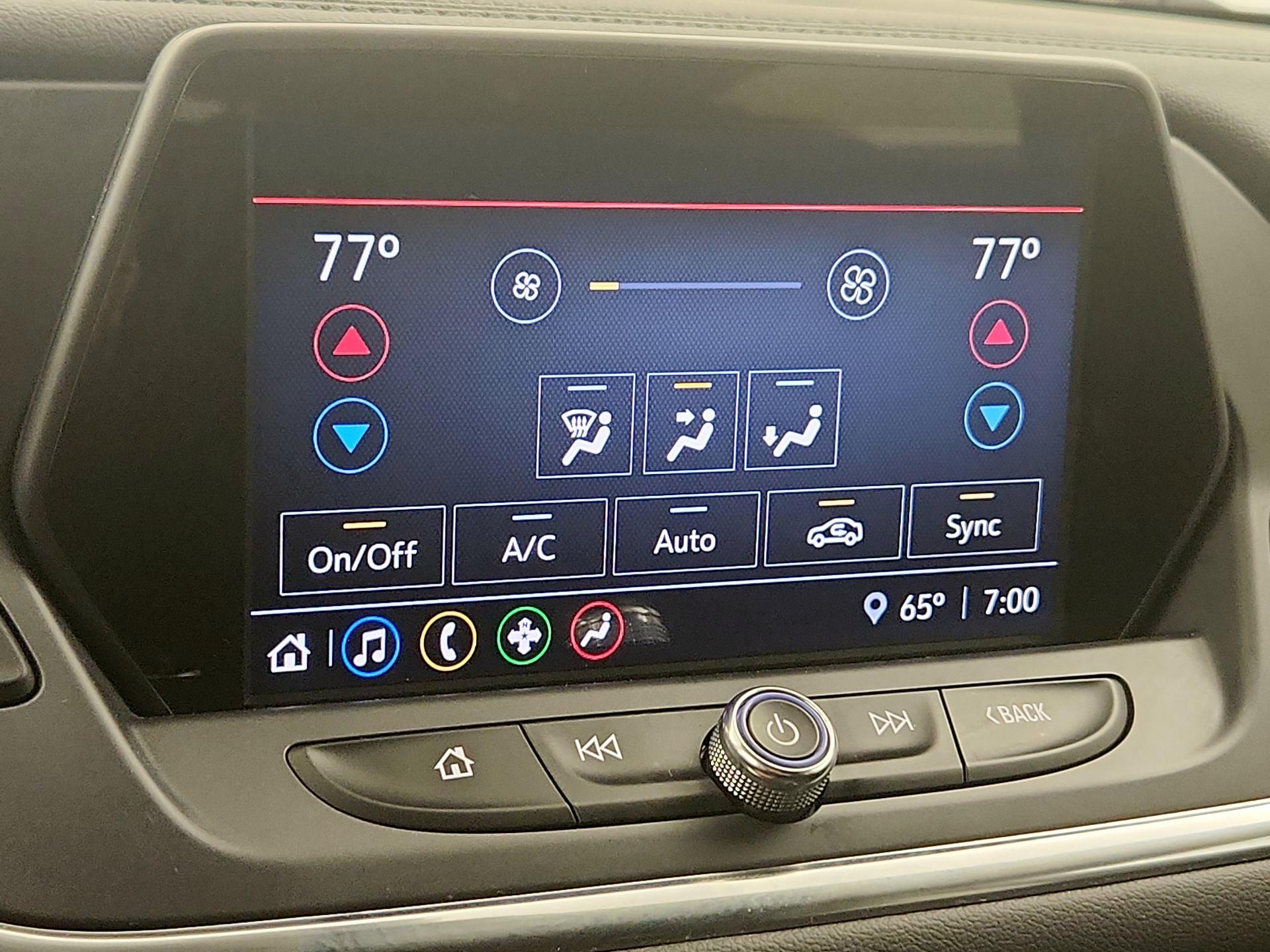 Thumbnail: 2022 Chevrolet Blazer - 14