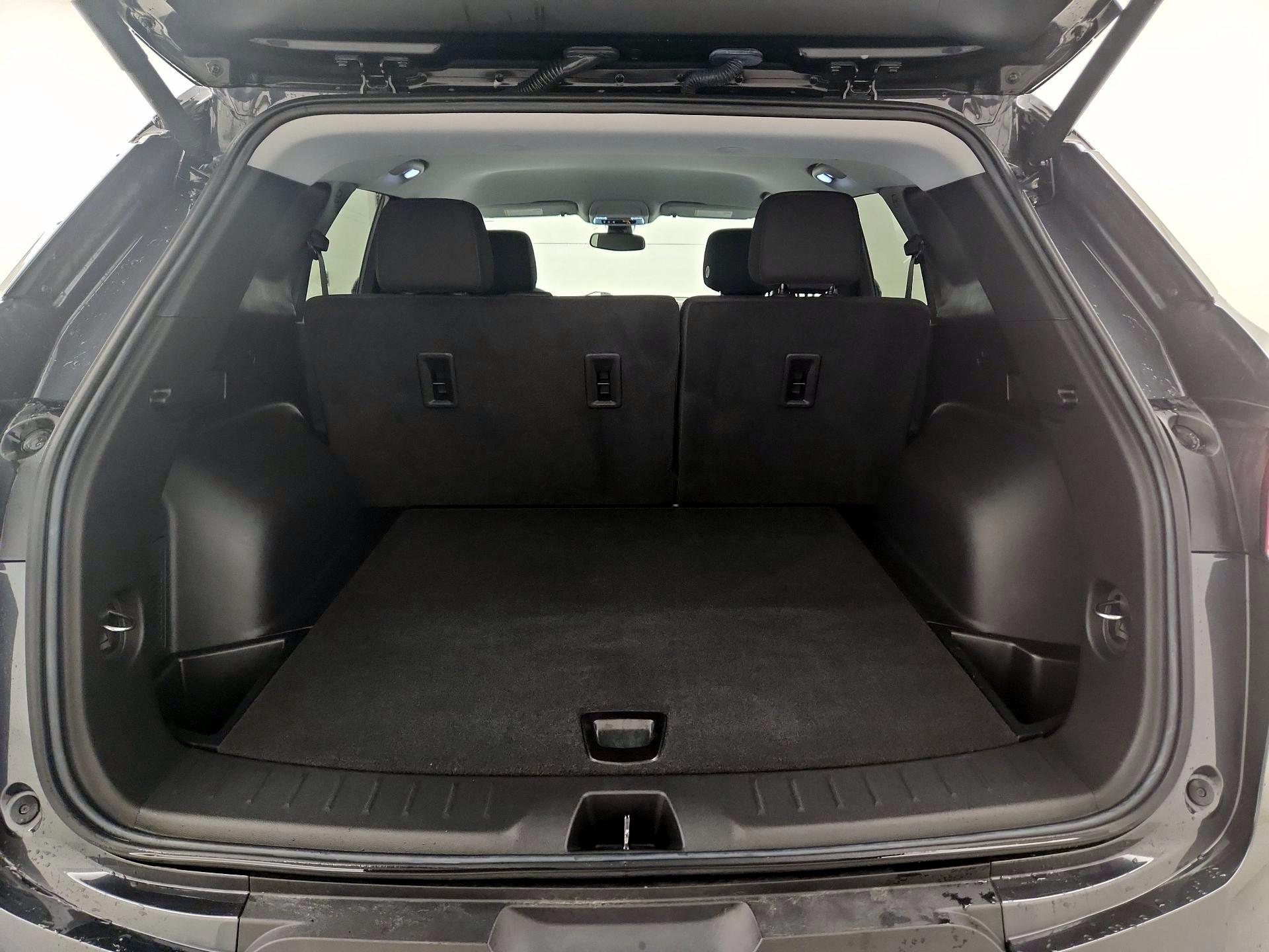 Thumbnail: 2022 Chevrolet Blazer - 18