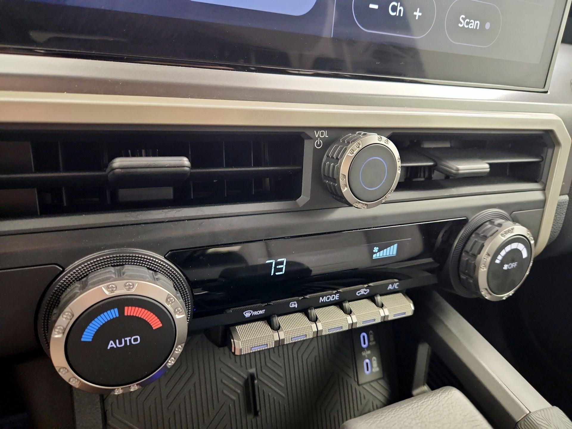 Thumbnail: 2025 Toyota Tacoma - 14