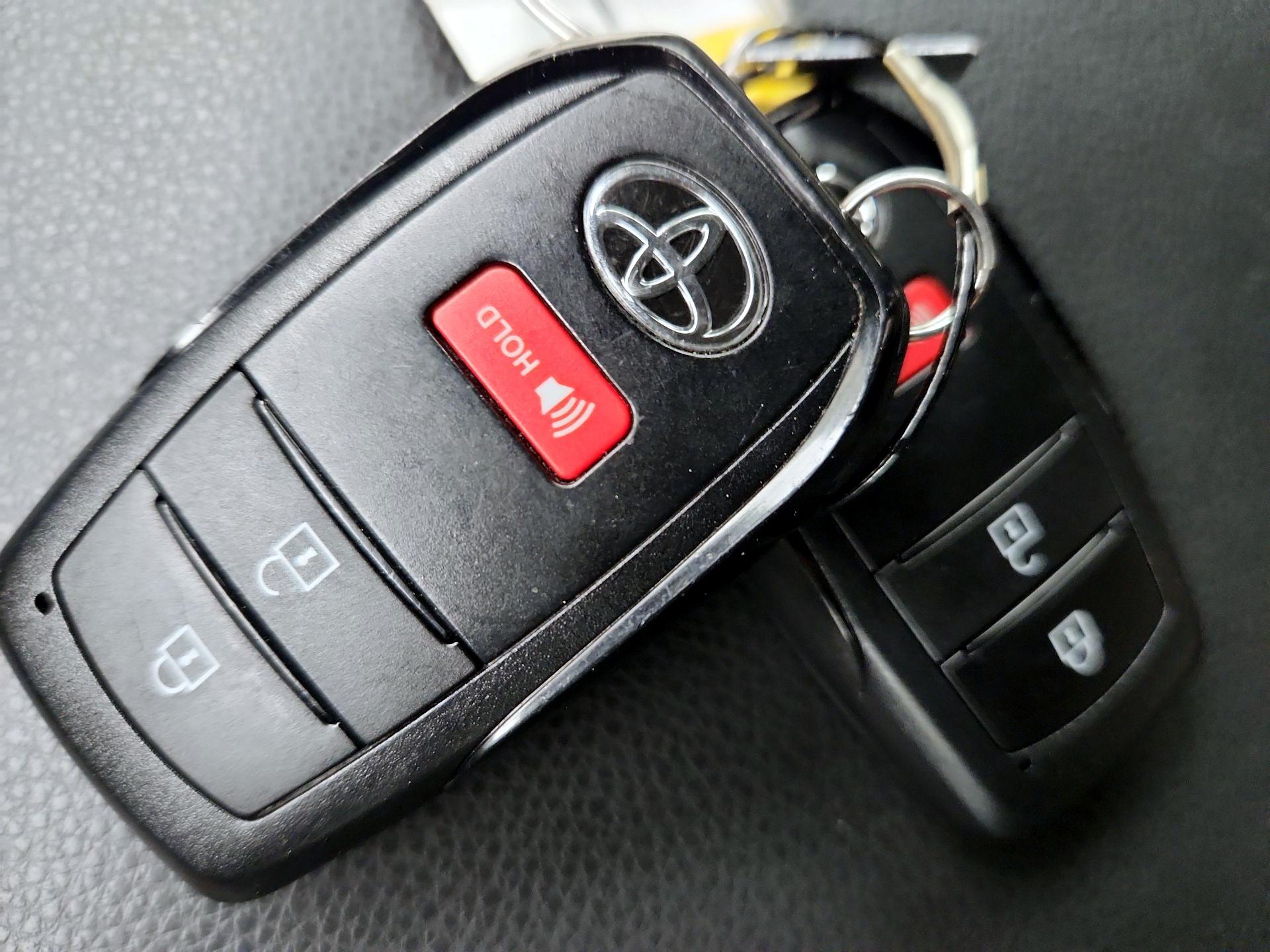 Thumbnail: 2025 Toyota Tacoma - 20