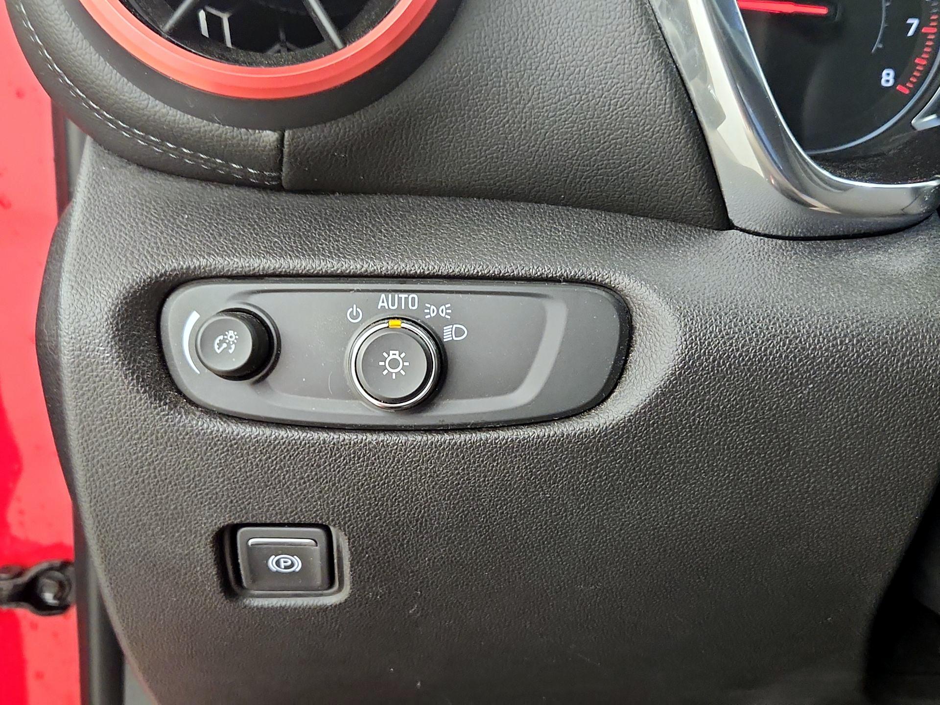 Thumbnail: 2020 Chevrolet Blazer - 13