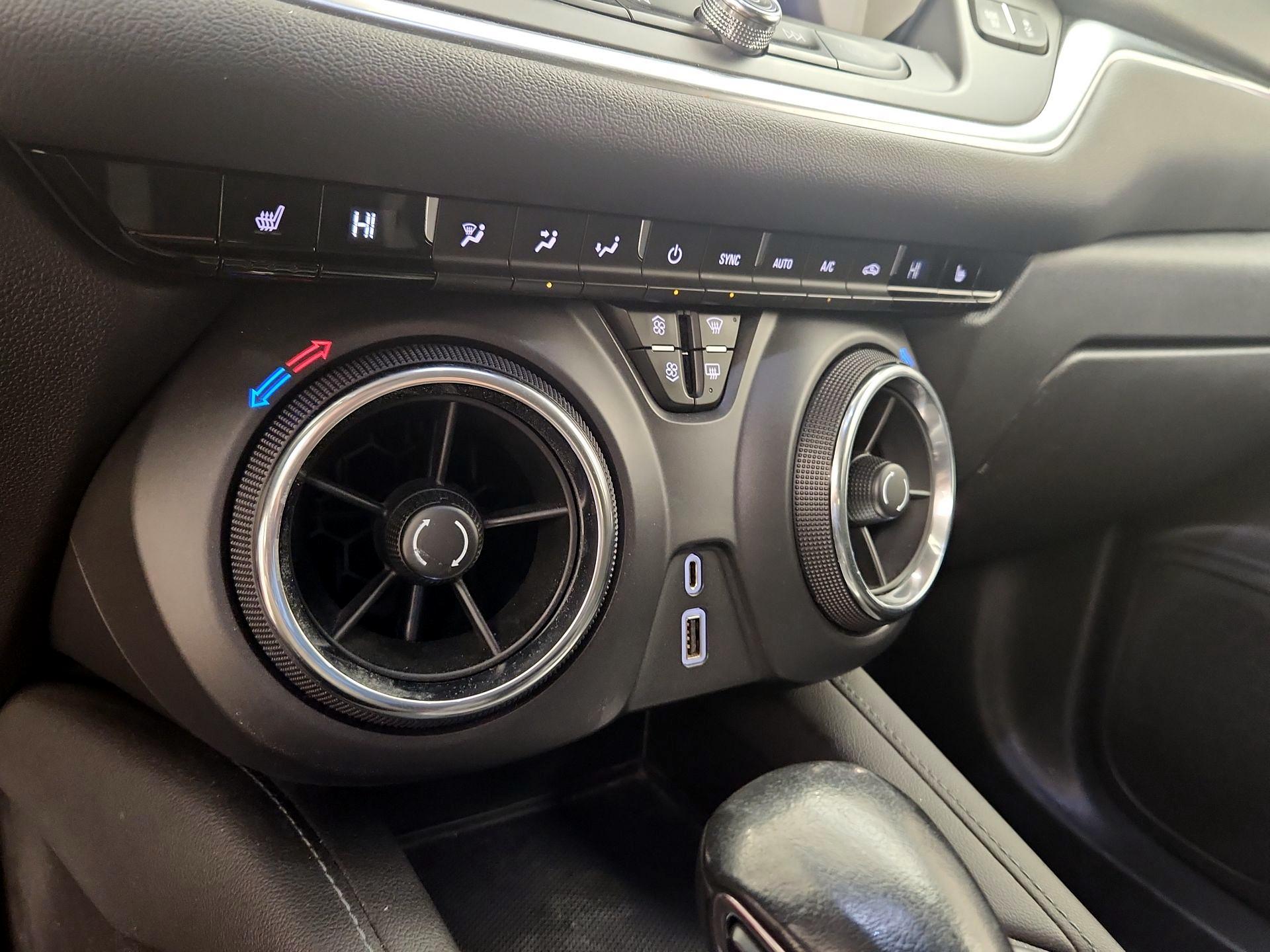 Thumbnail: 2020 Chevrolet Blazer - 16