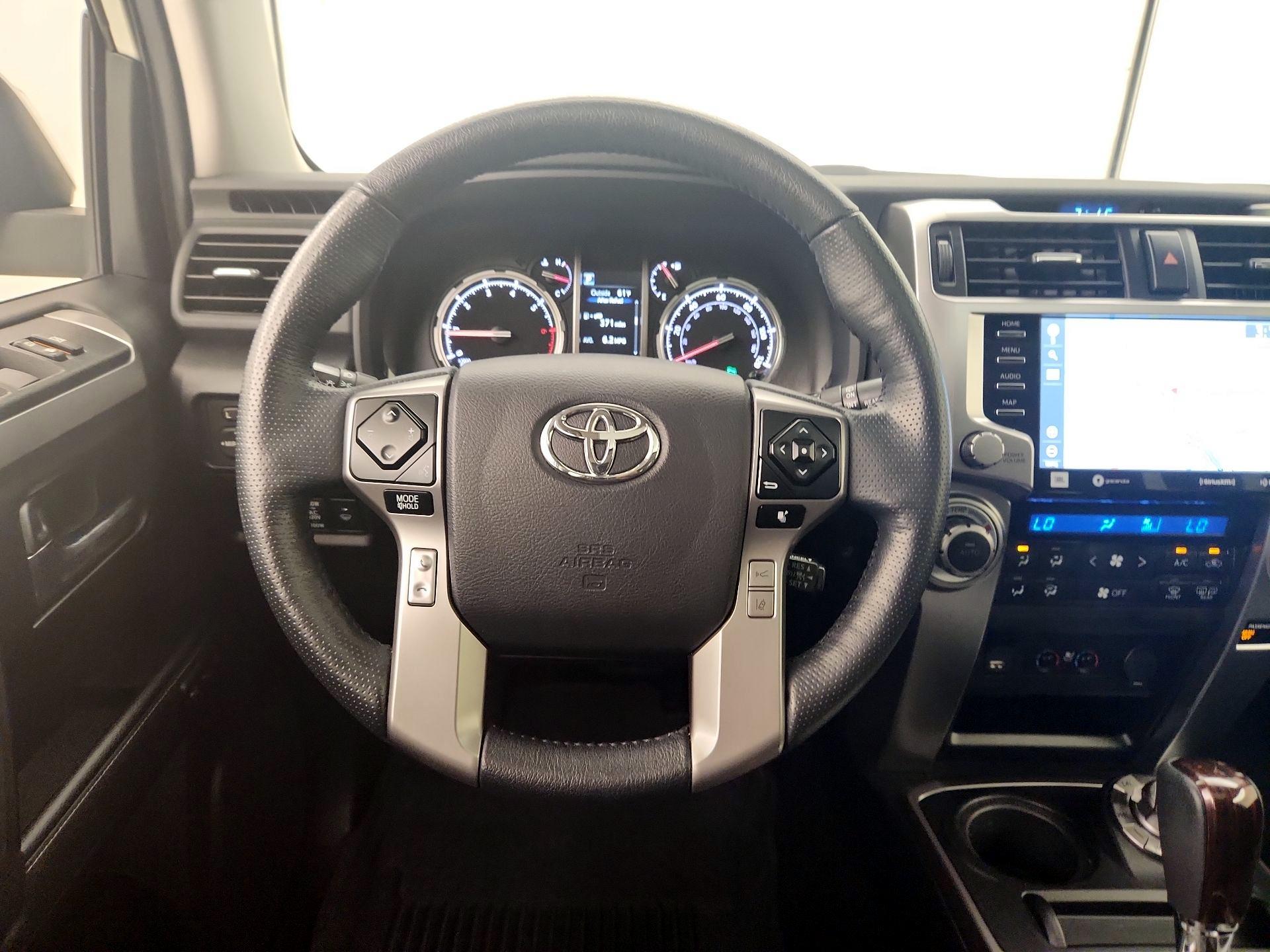 Thumbnail: 2023 Toyota 4Runner - 10