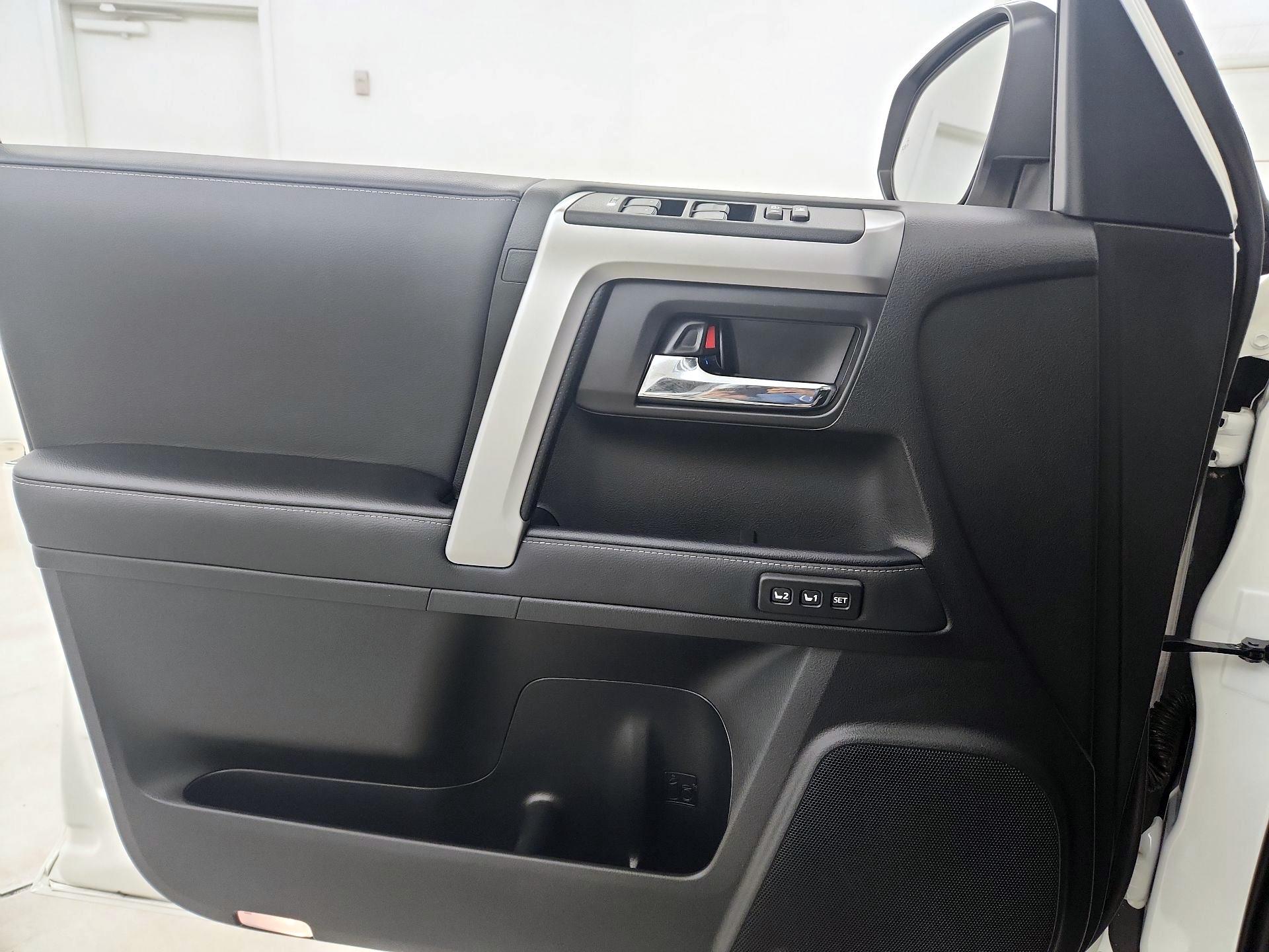 Thumbnail: 2023 Toyota 4Runner - 12