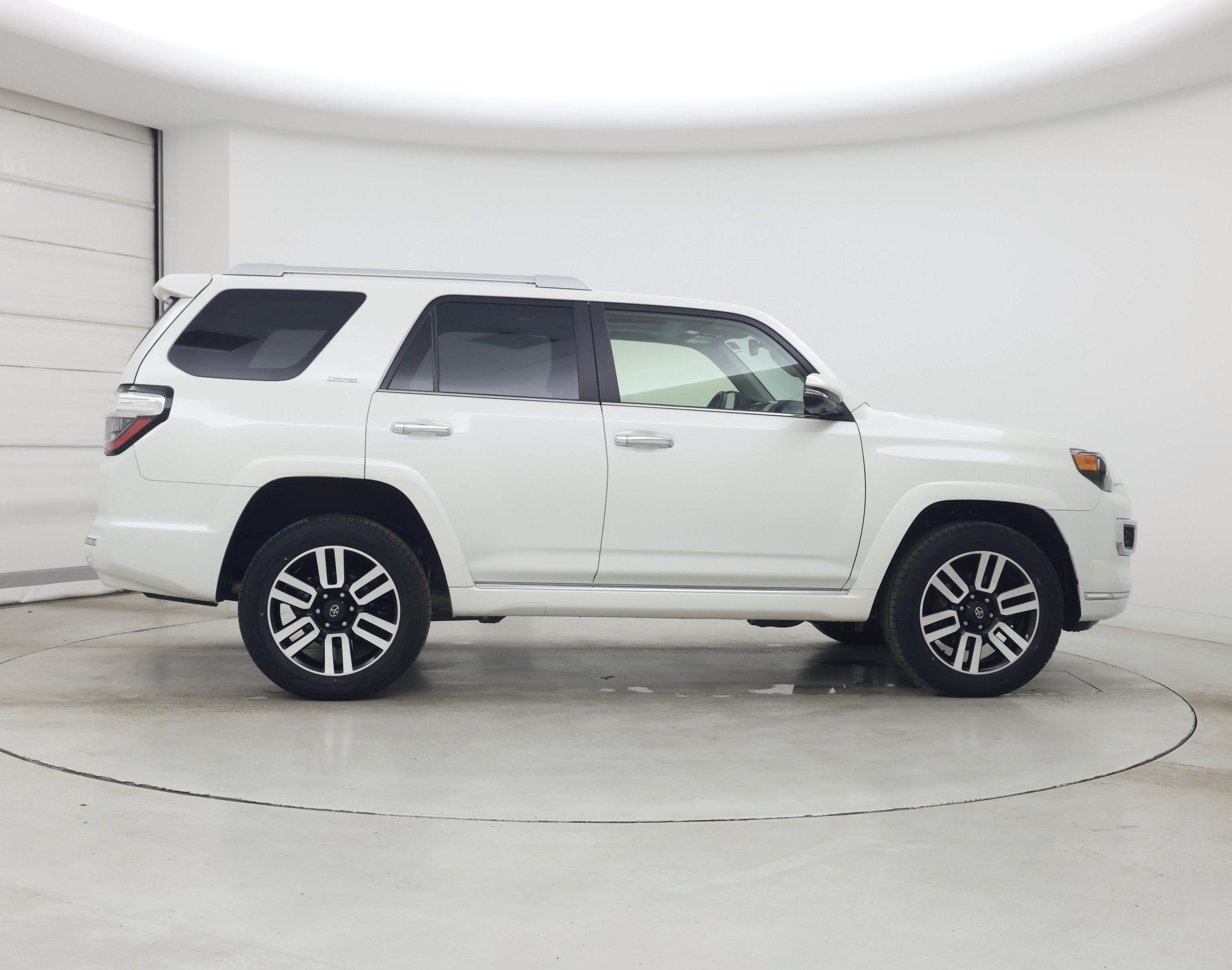 Thumbnail: 2023 Toyota 4Runner - 7